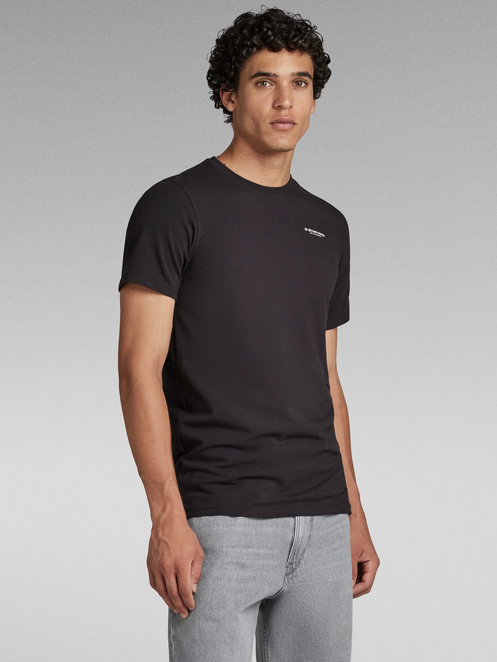 Slim Base T-Shirt