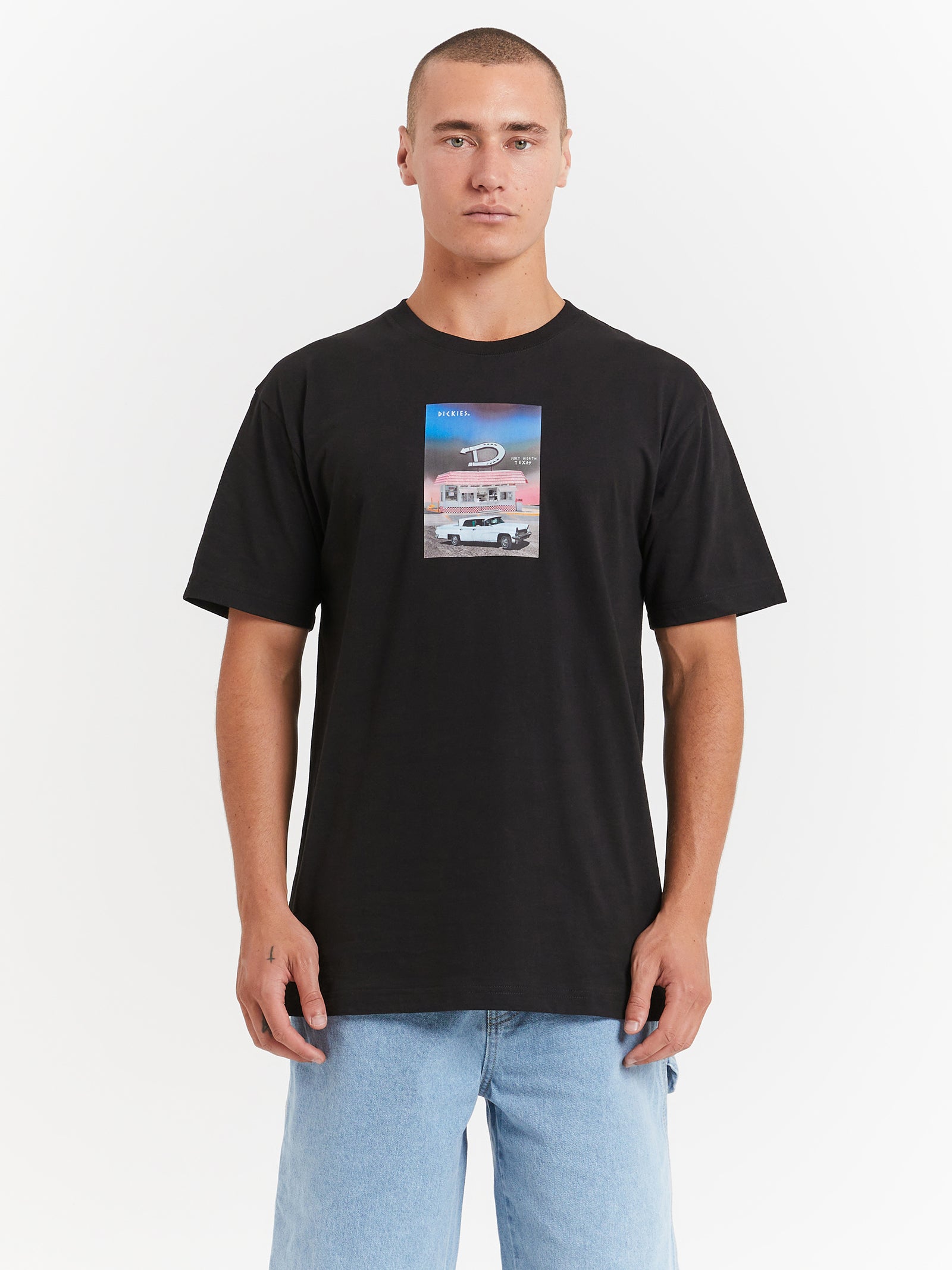 Diner 330 Short Sleeve T-Shirt in Black