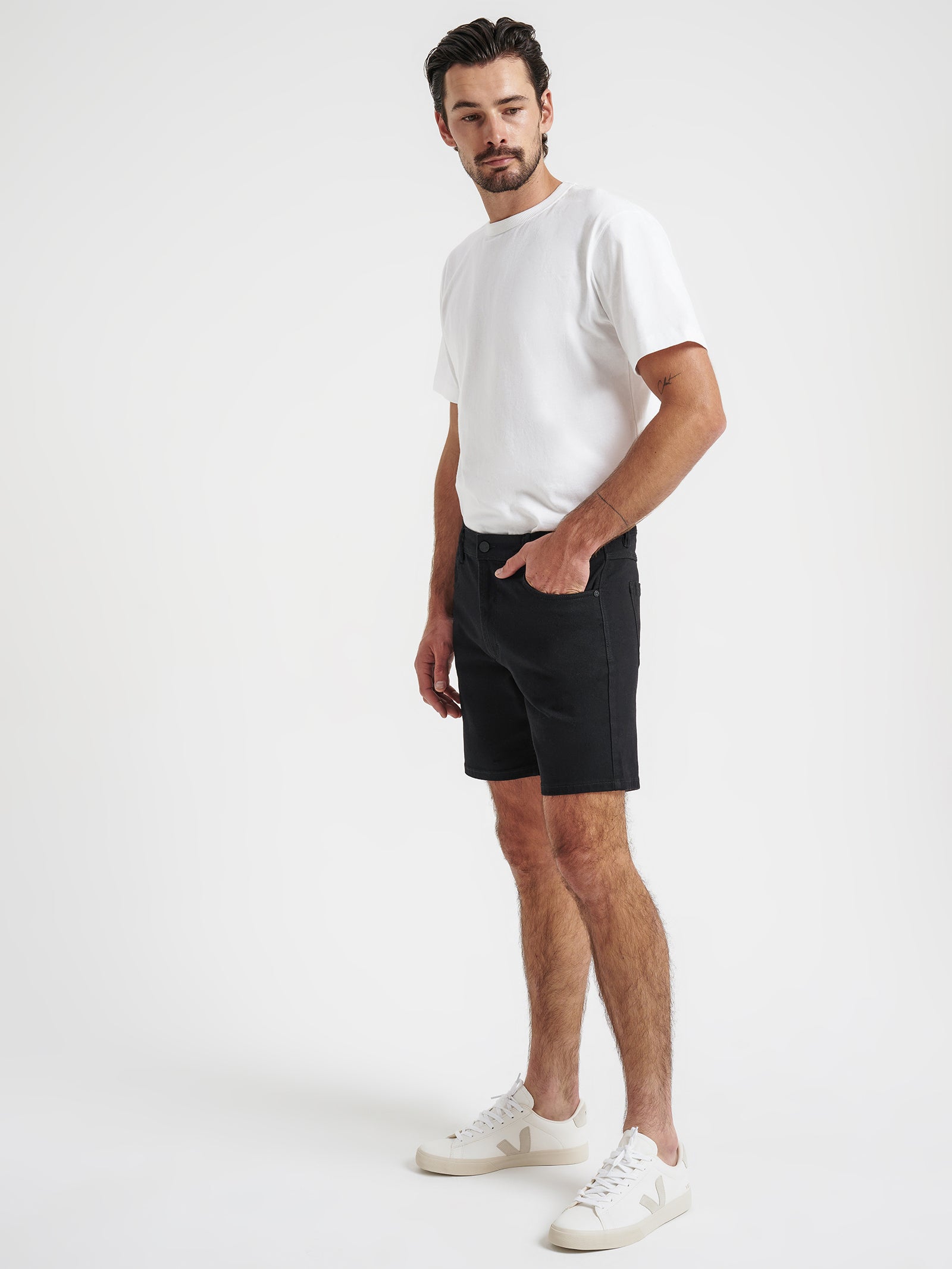 Niko Slim Denim Shorts in True Black