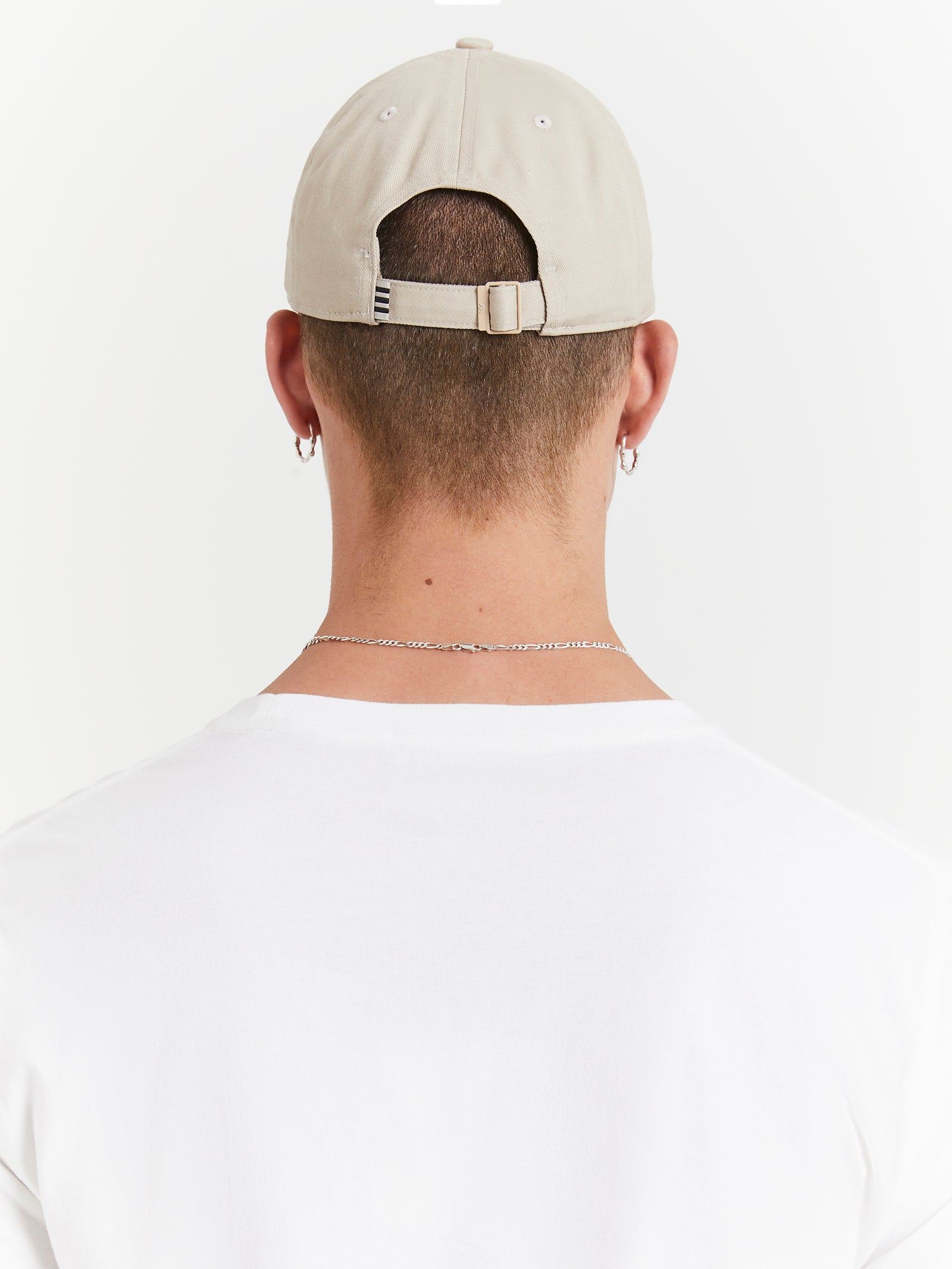 Trefoil Baseball Cap in Wonder Beige