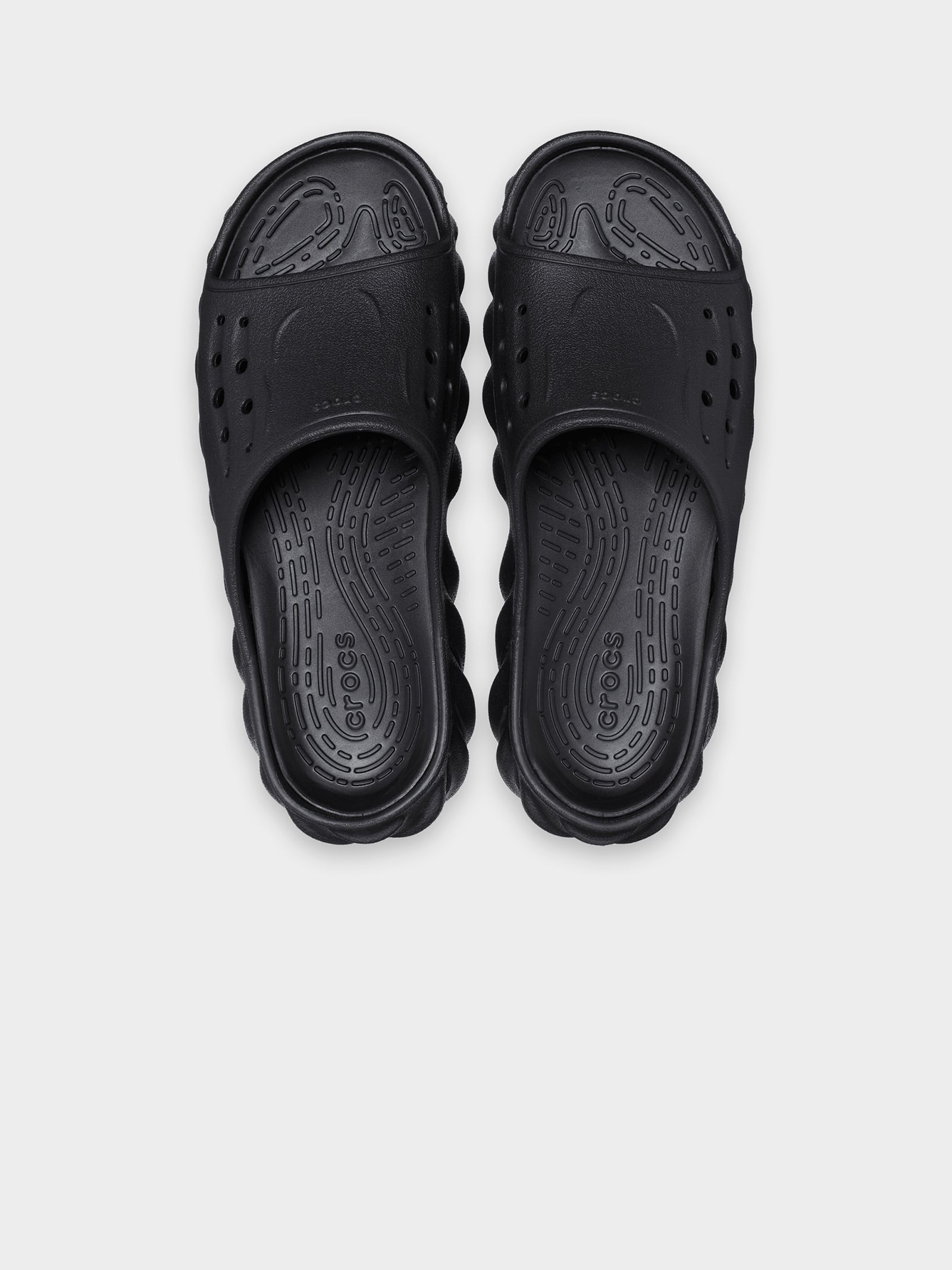 Echo Slides in Black