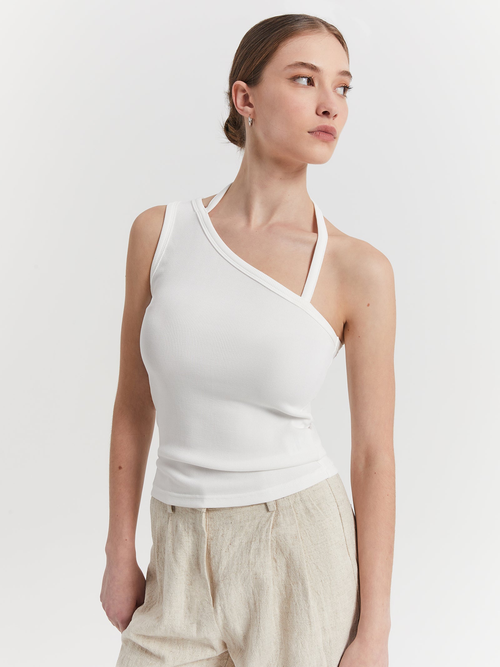 Alden Tank in White