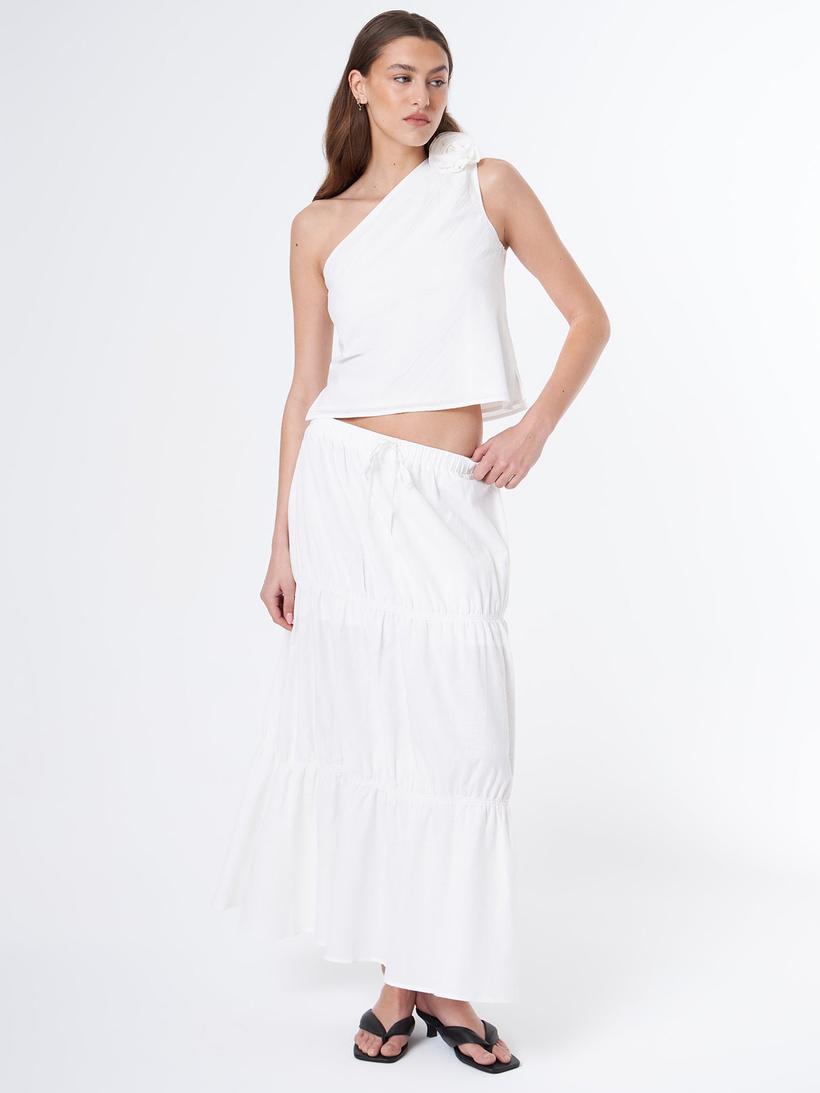 Pryia One-Shoulder Top