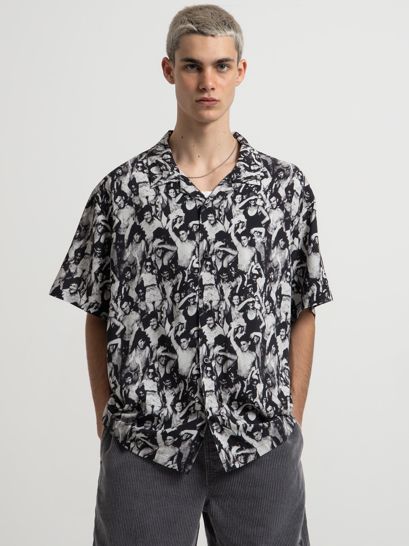 Beach Mob Shirt in Black