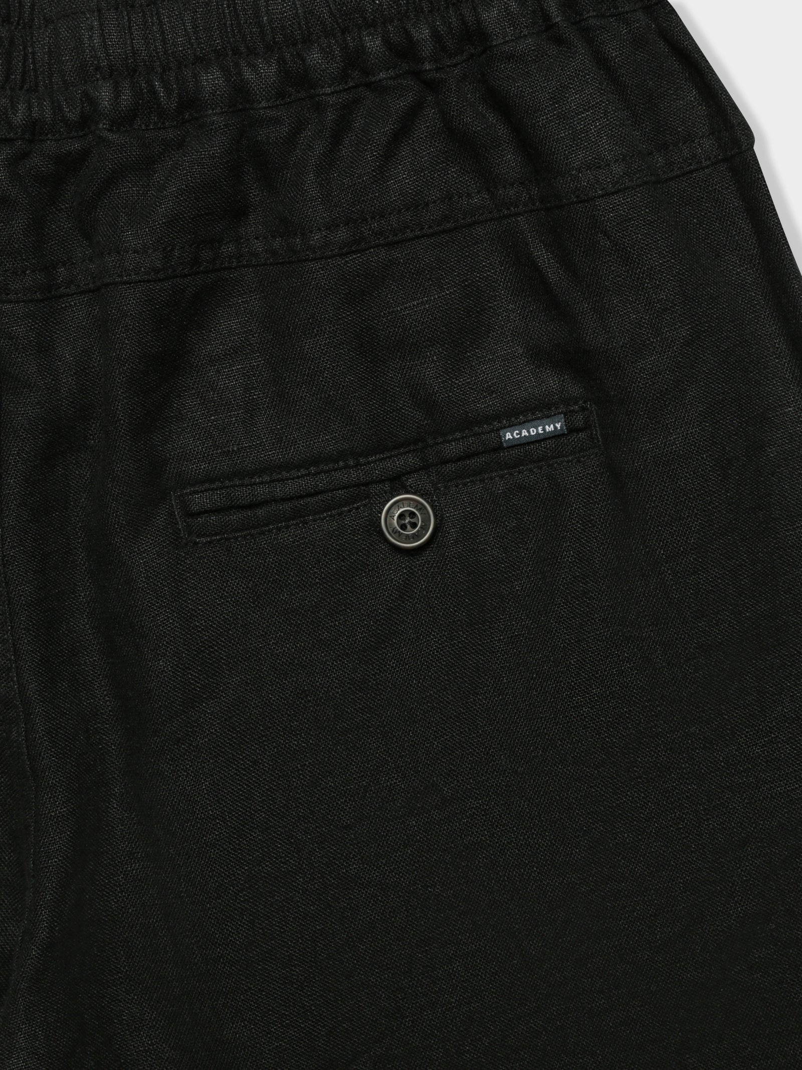 Riviera Linen Shorts in Black