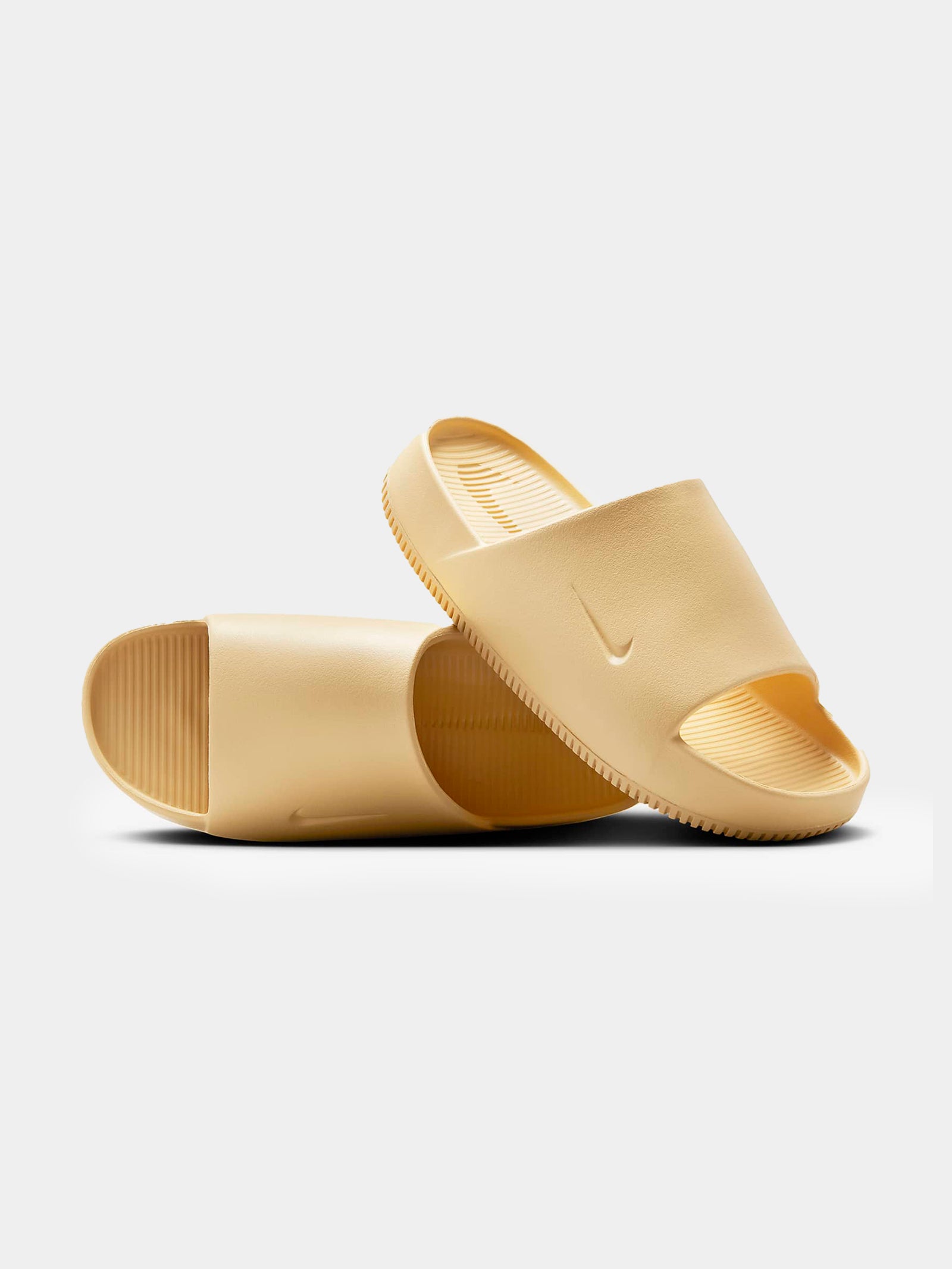 Womens Calm Slides in Sesame