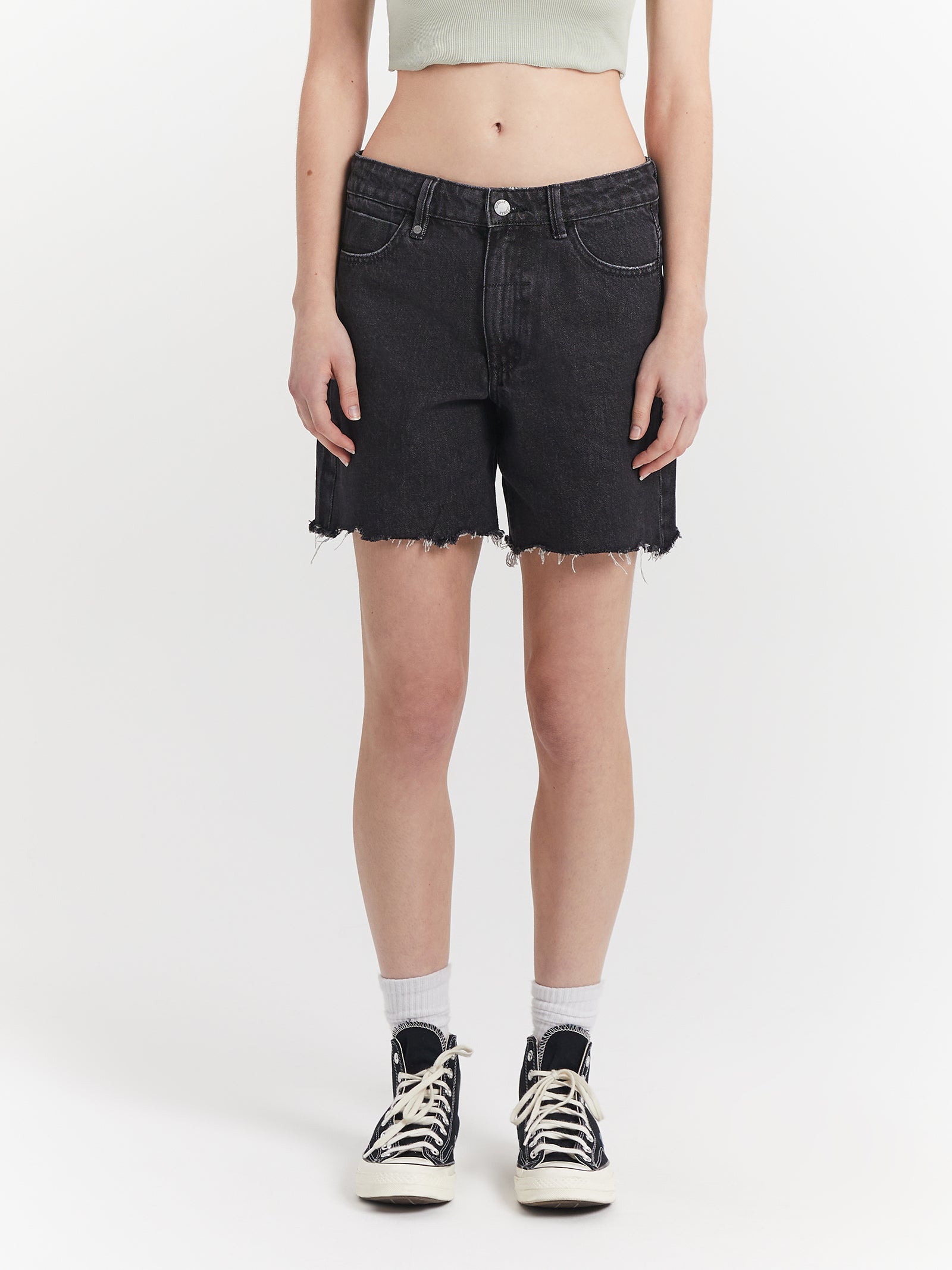 Billie Low Shorts in Smoke Black