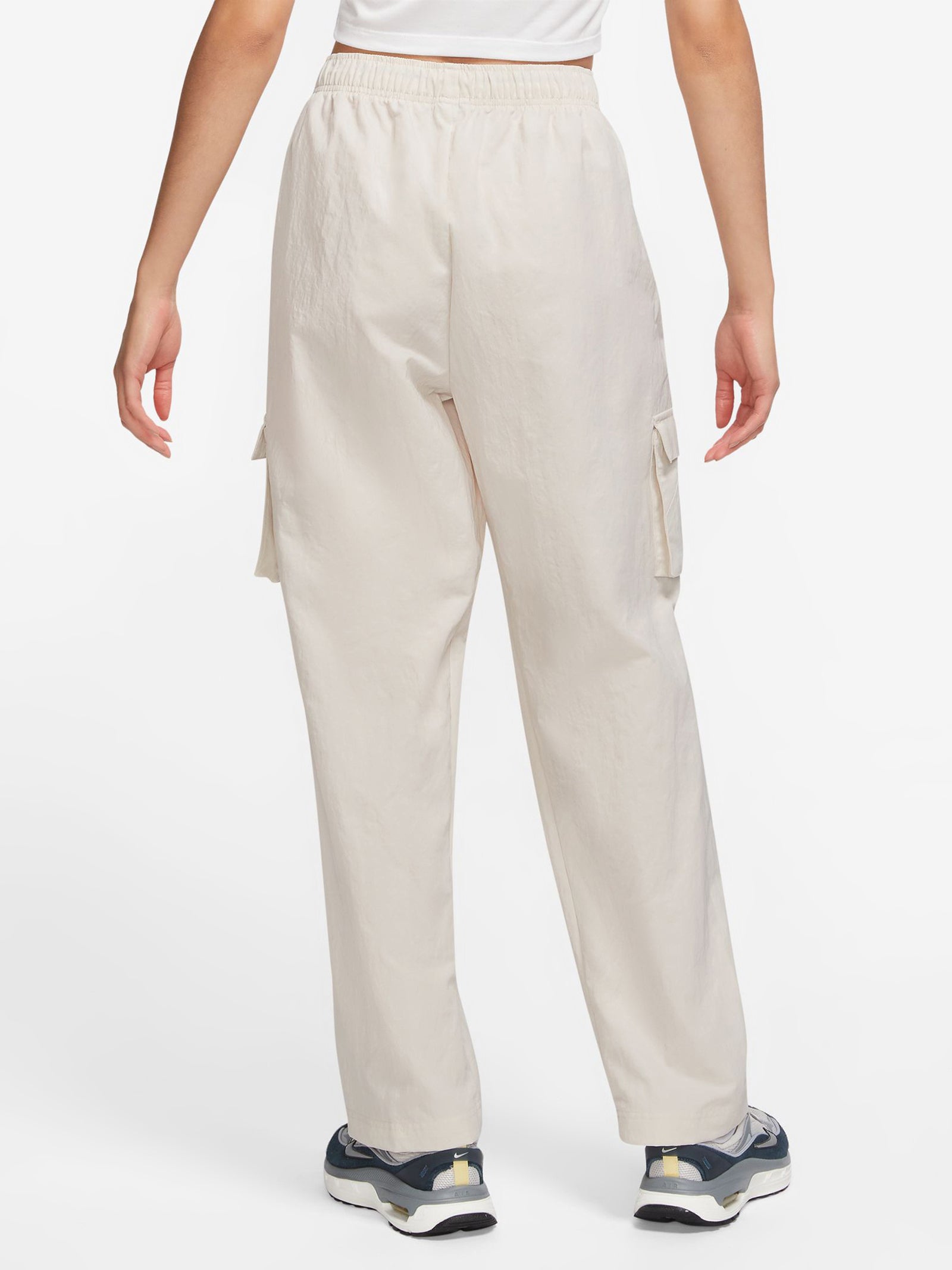 Essential High Rise Woven Cargo Pants in Light Orewood Brown Sail