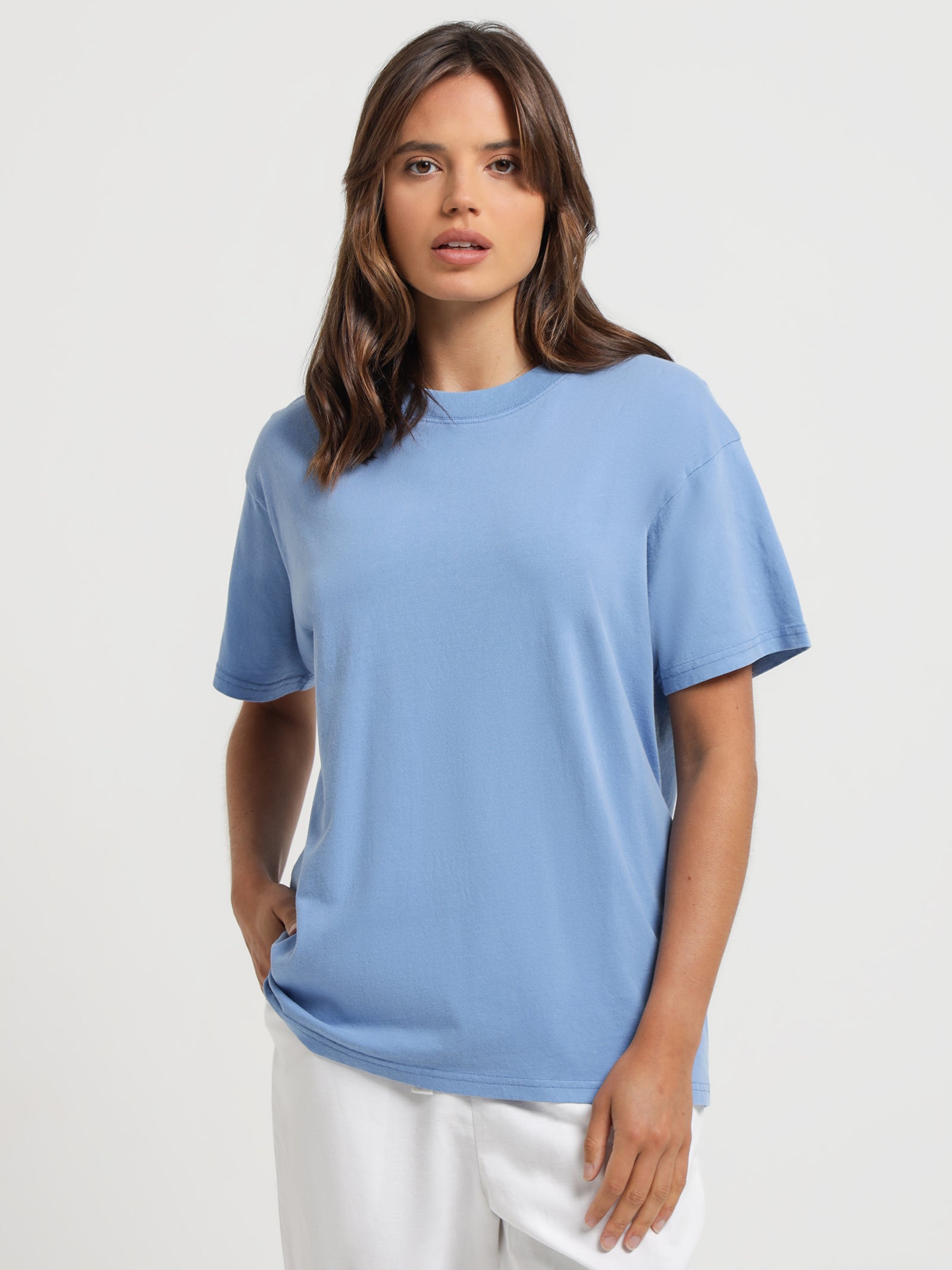 Organic Boyfriend T-Shirt in Reef Blue