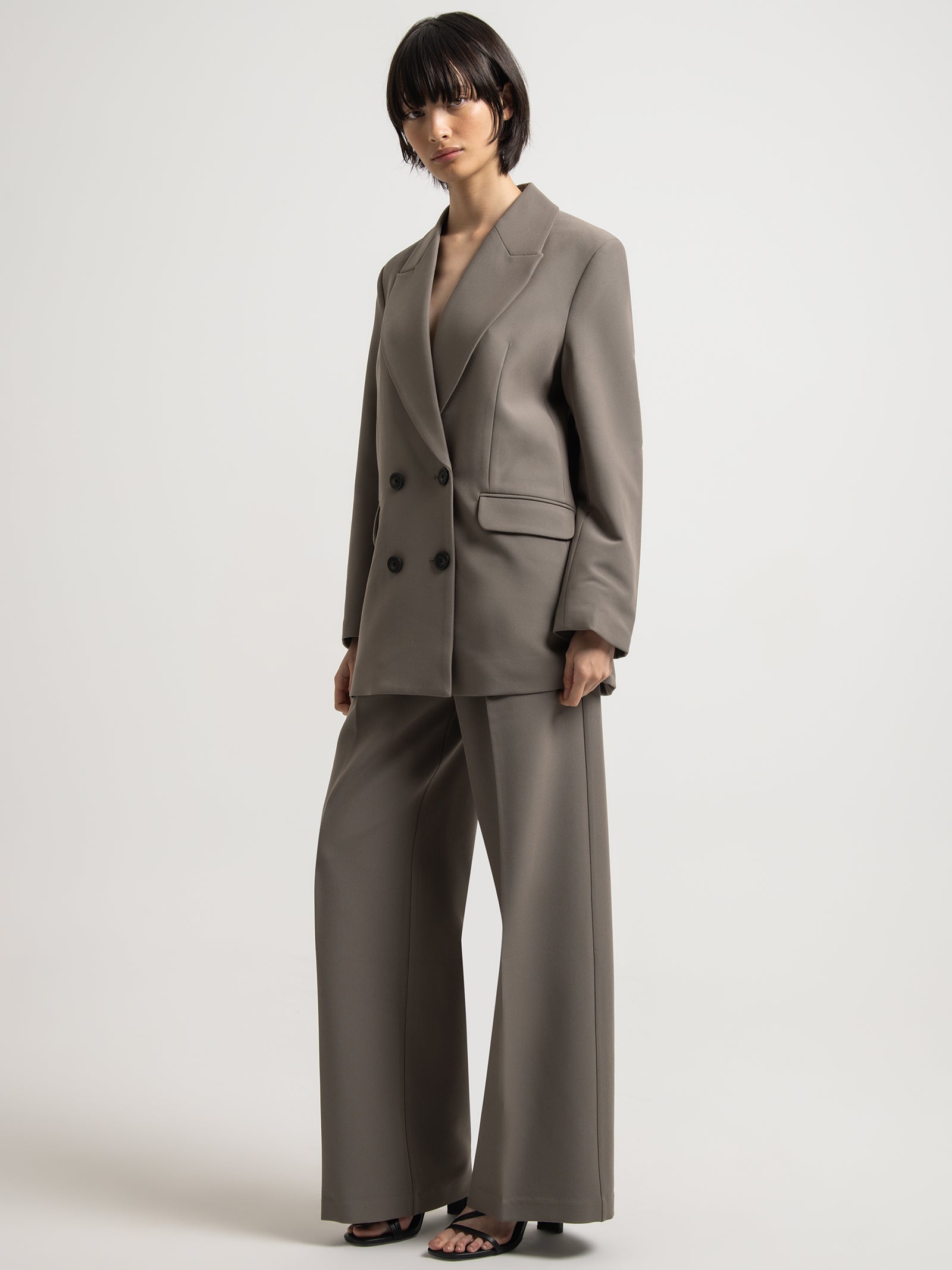 Caspian Tailored Pants in Slate