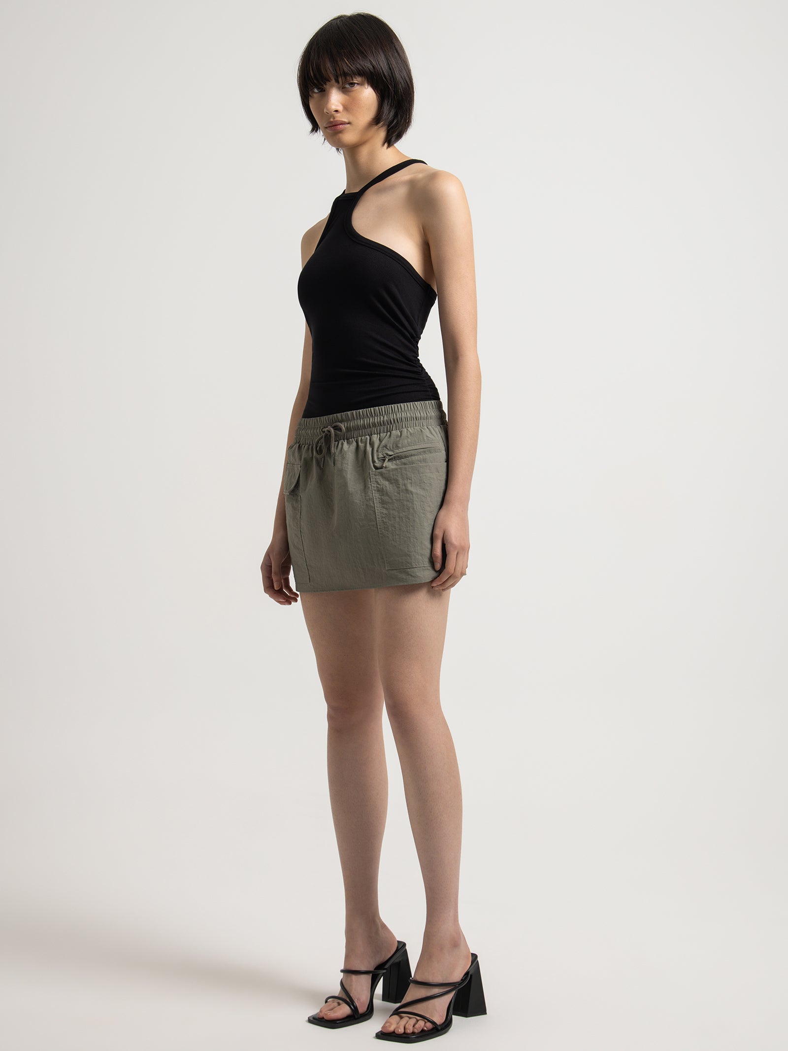 Remy Spray Skort in Khaki