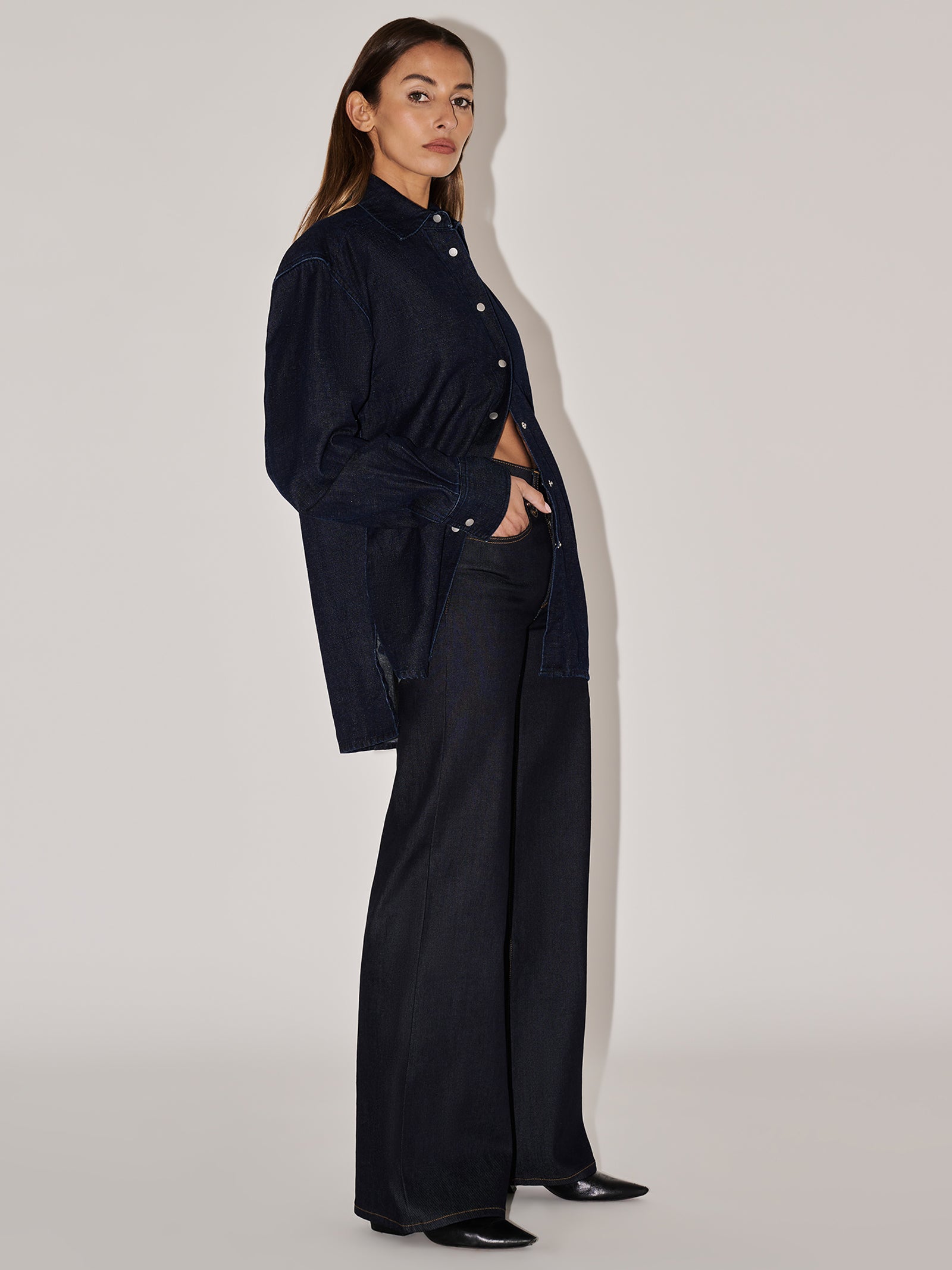 Eva Wide-Leg Jeans Resonate