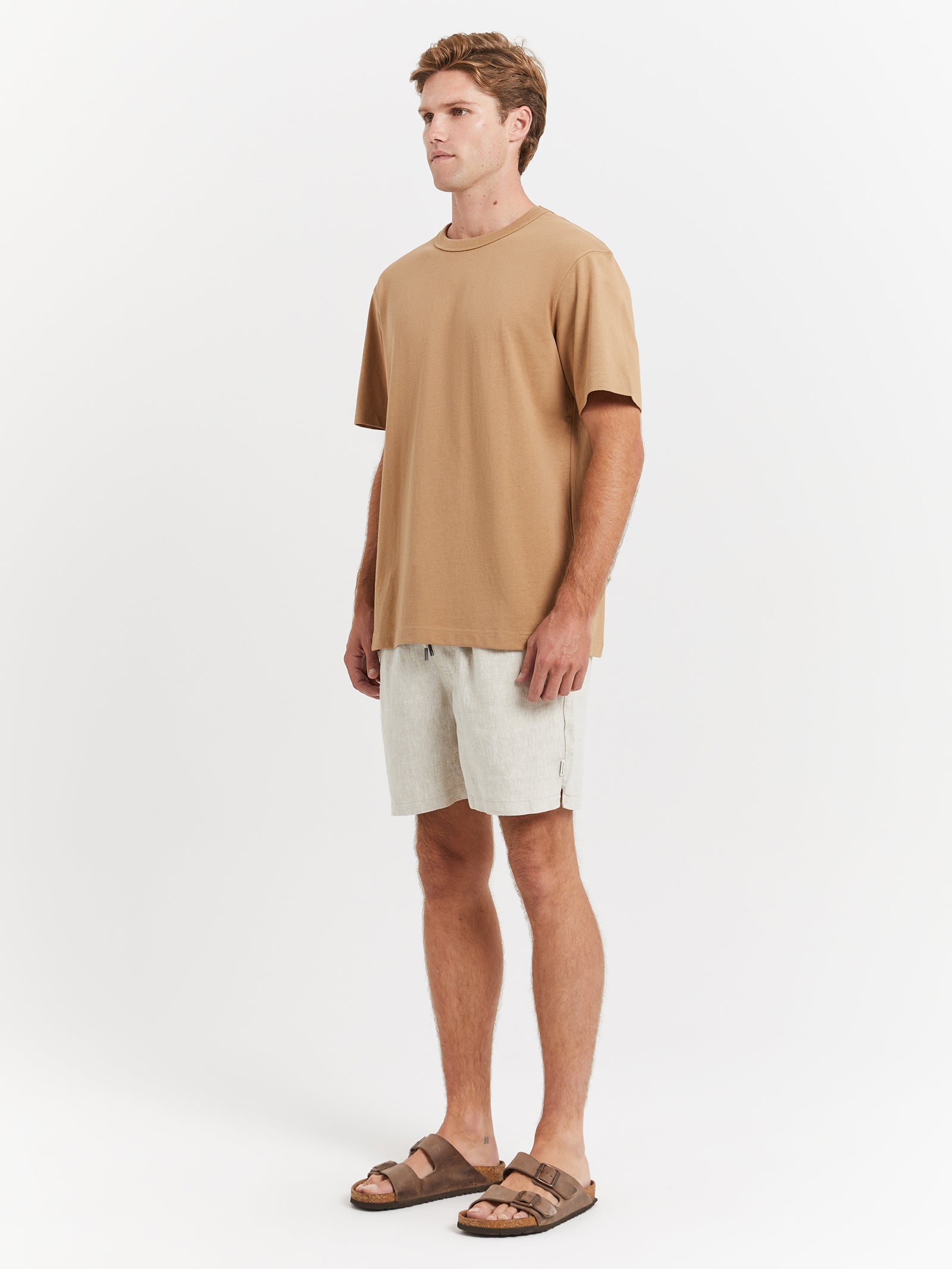 Heavyweight Crew T-Shirt in Macadamia