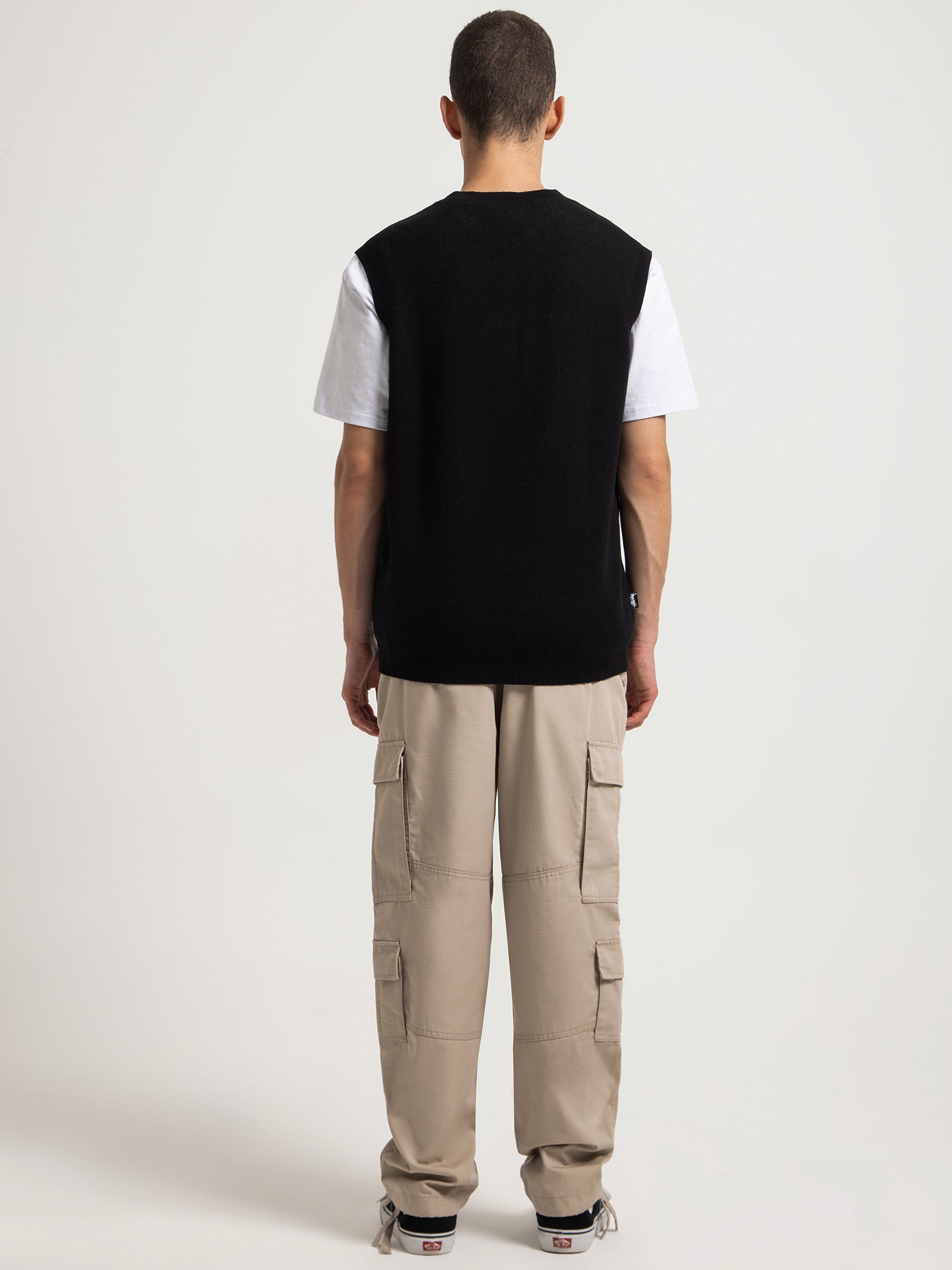 Smooth Stock Knit Vest in Black