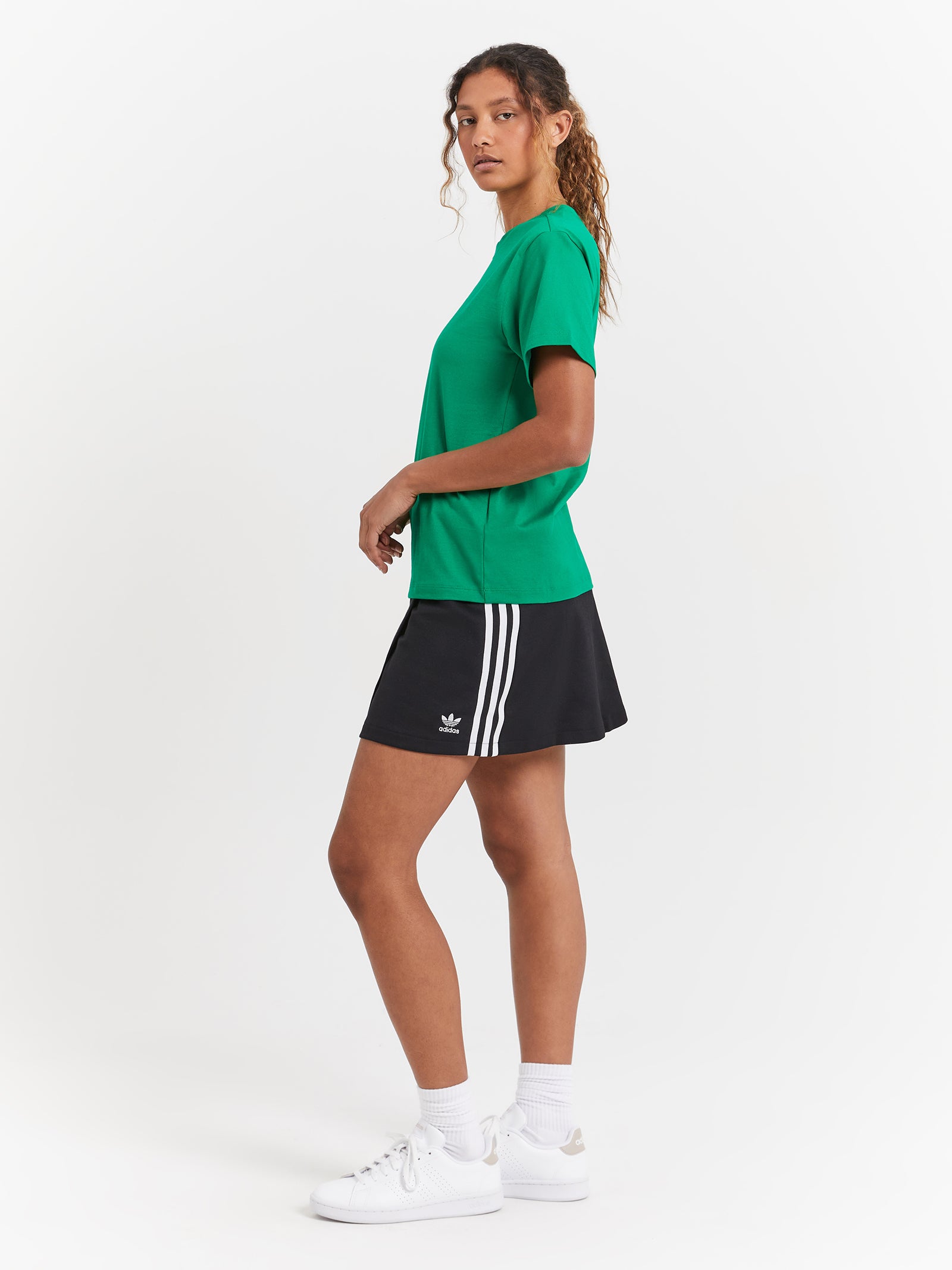 Adicolor Classics 3-Stripes Short Wrapping Skirt in Black