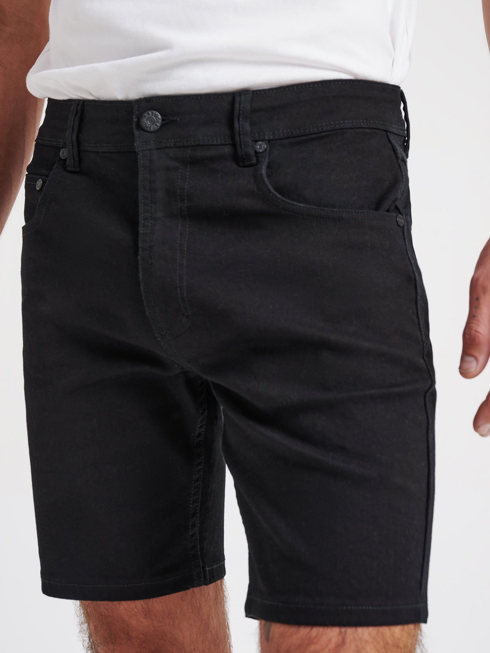 Zane Skinny Denim Shorts in True Black Rip