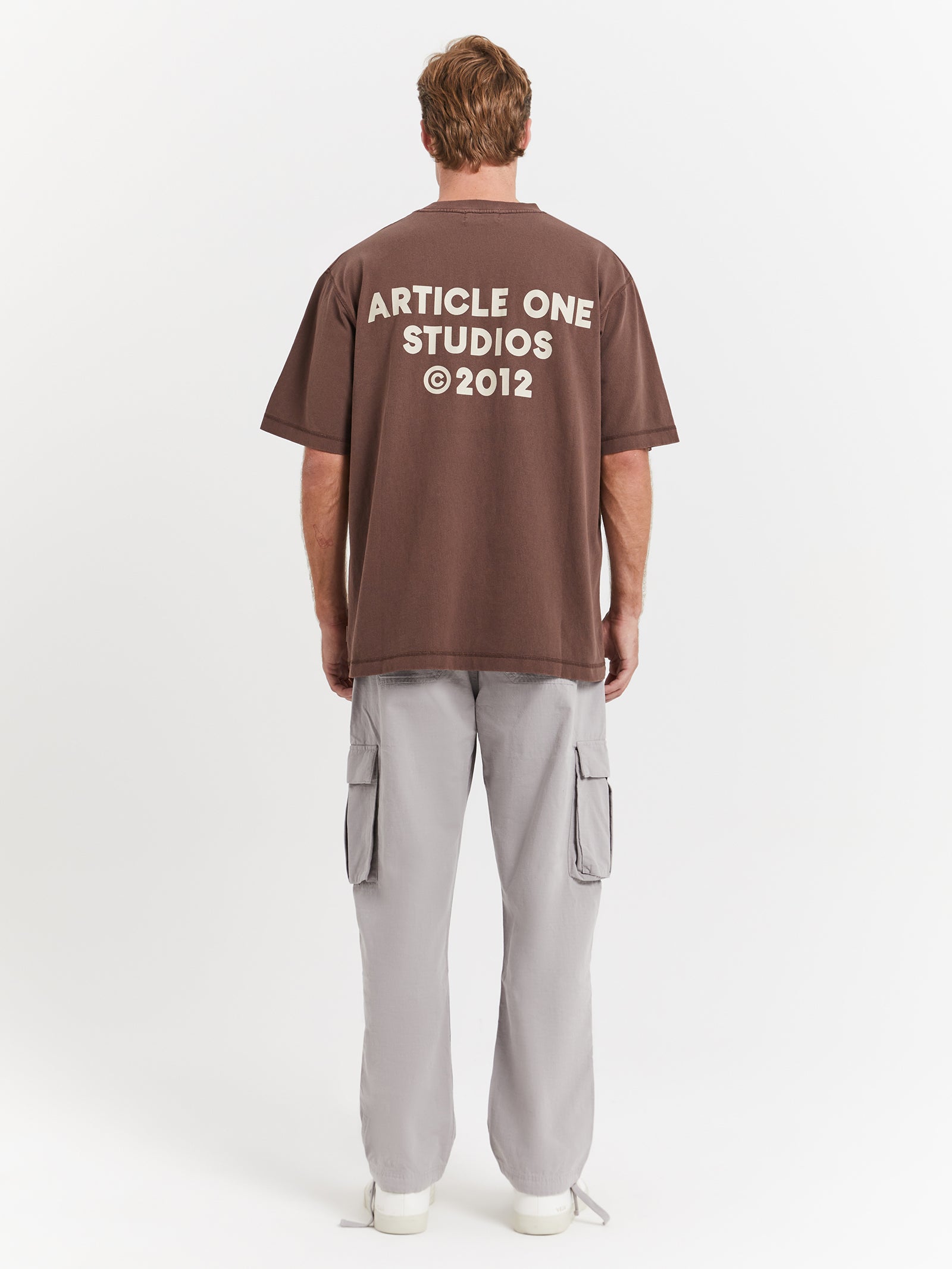 Studio Logo T-Shirt in Hickory