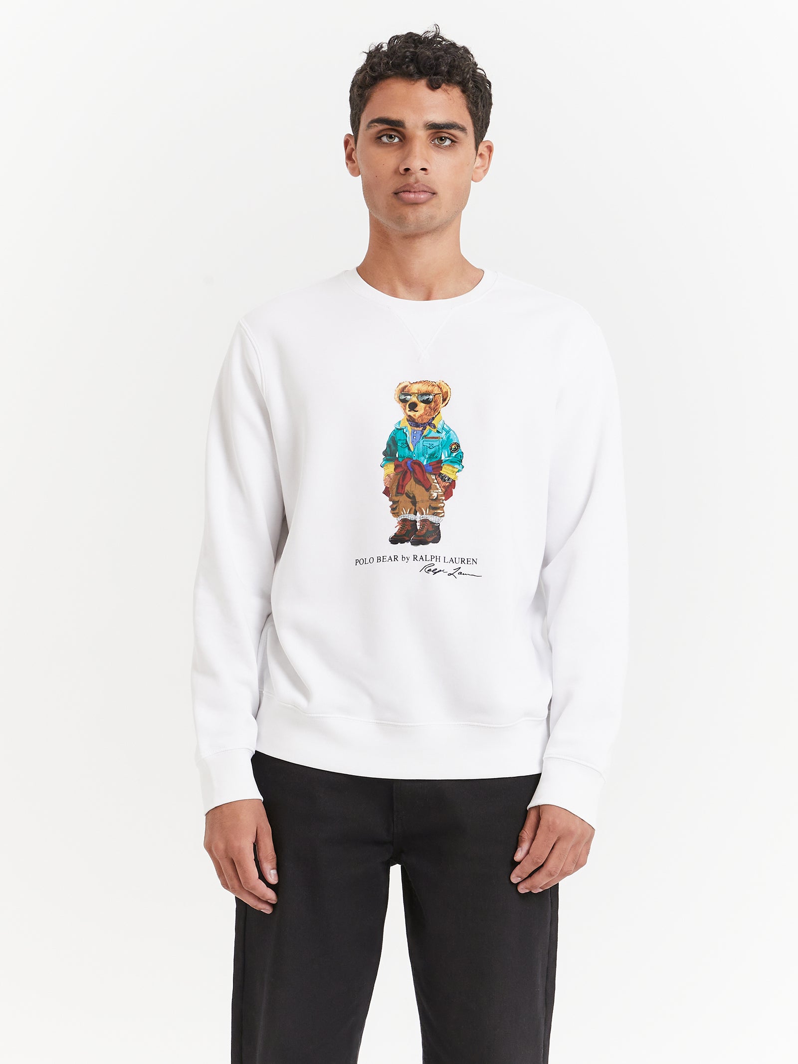 Outdoor Bear Crew Sweat in Coastal Beige