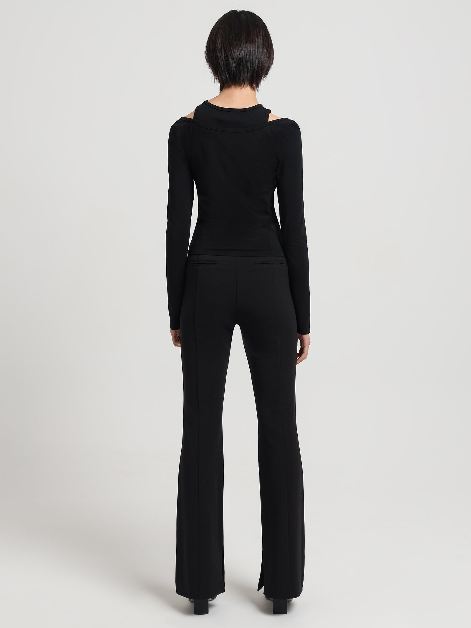 Cyri Crepe Pants in Black