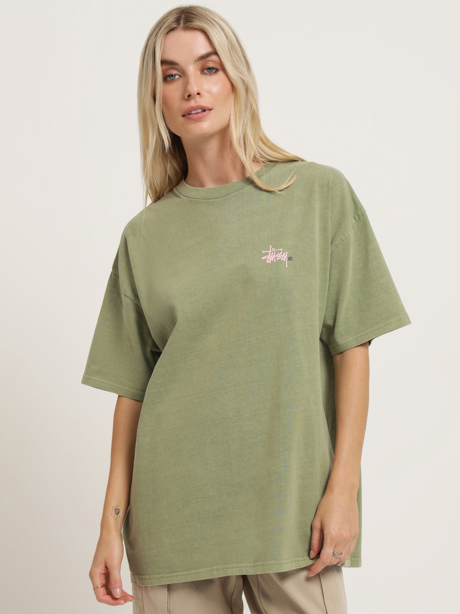 Graffiti Pigment T-Shirt in Moss Green