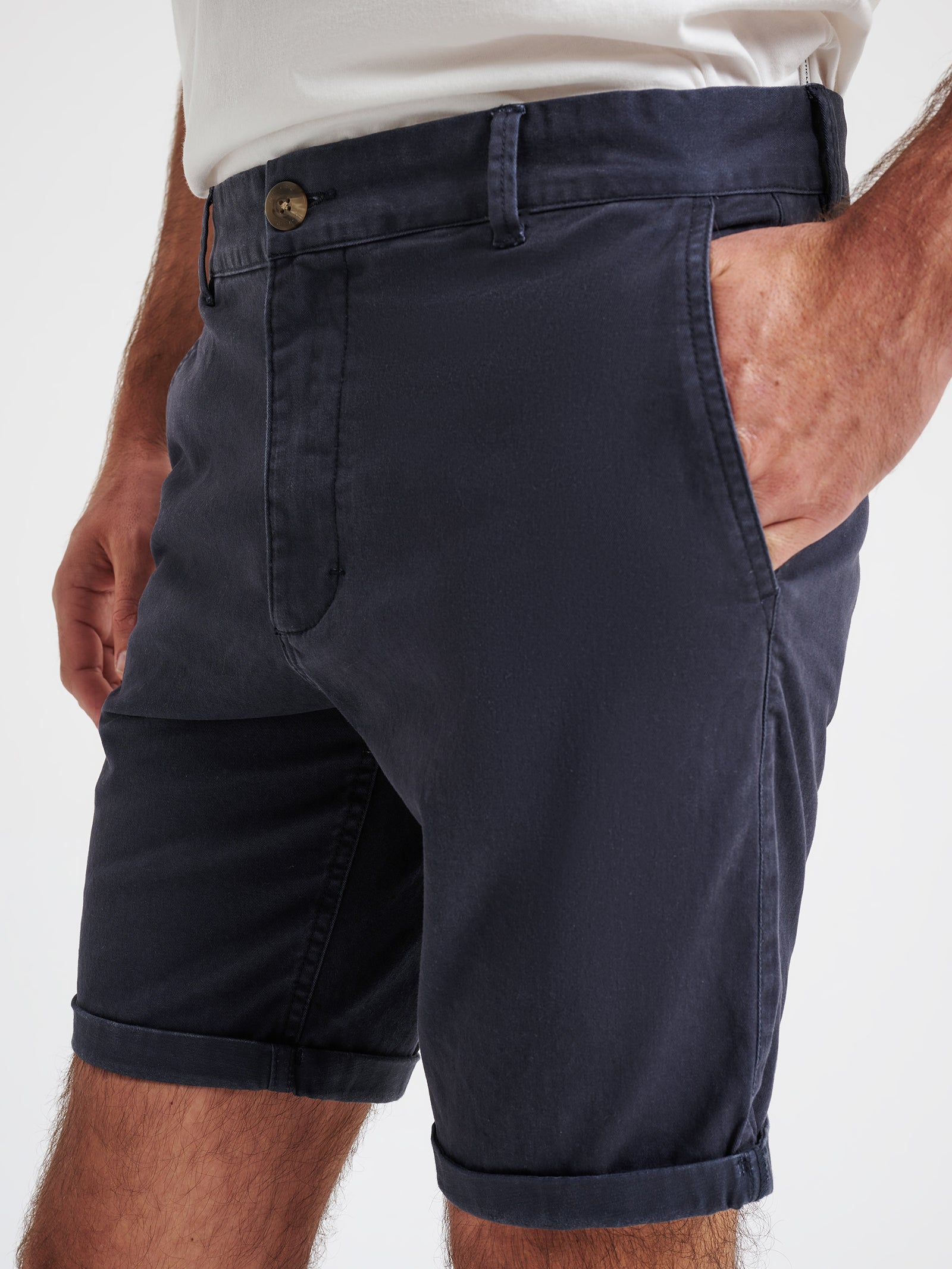 Ellis Chino Shorts in Navy