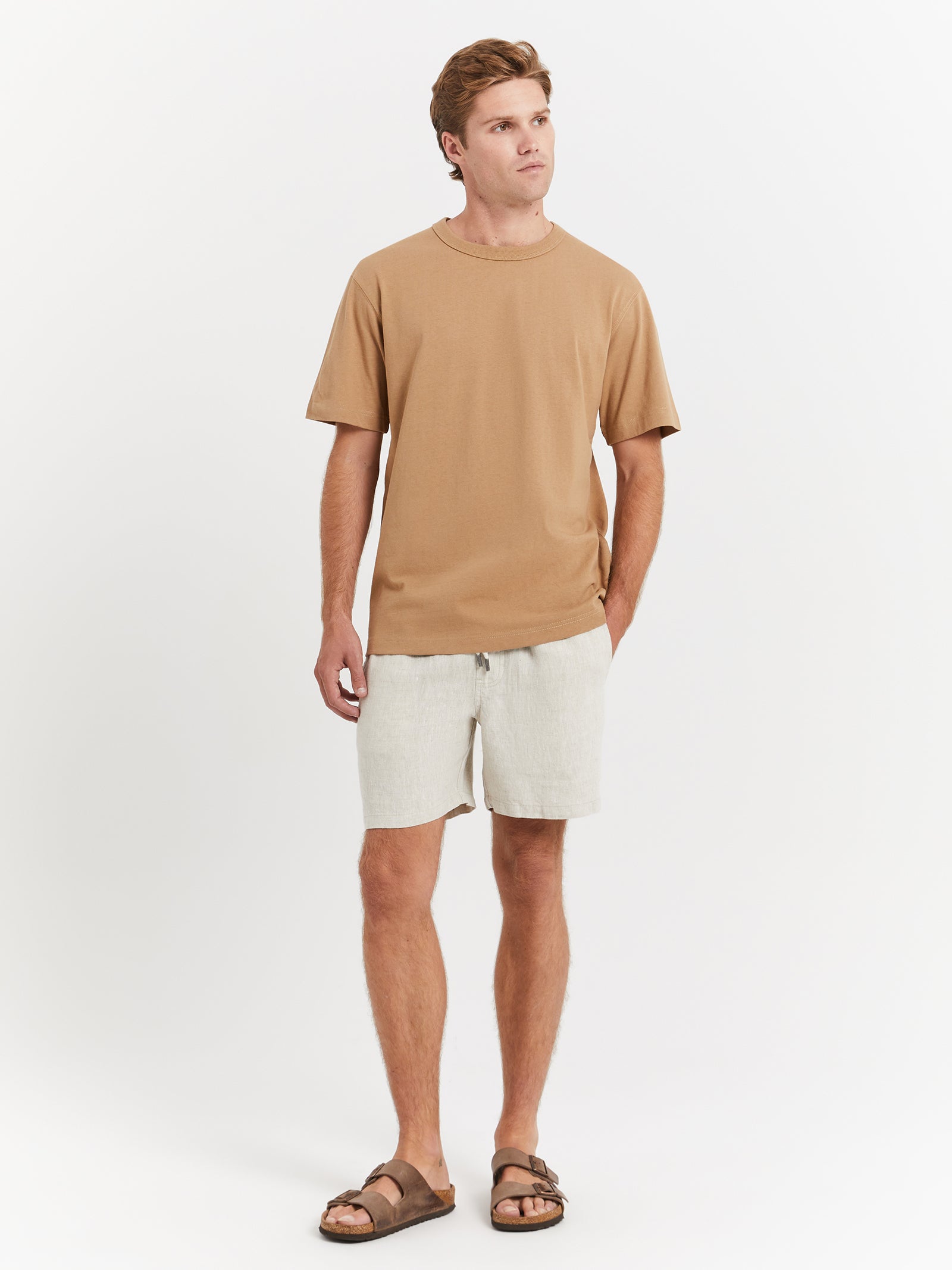 Heavyweight Crew T-Shirt in Macadamia