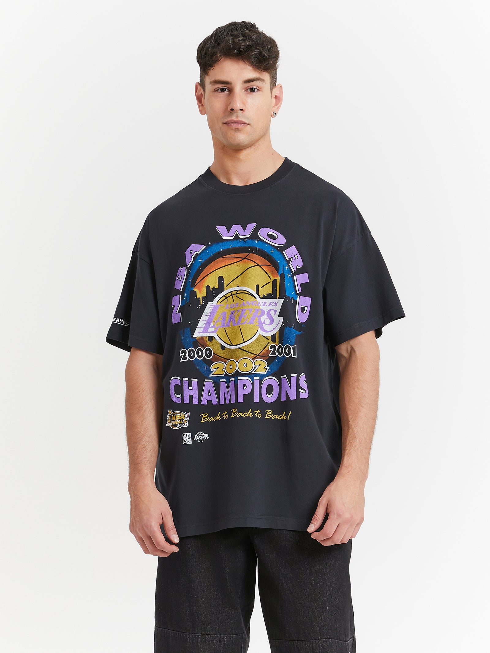 Finals Champions Lakers T-Shirt in Faded Black