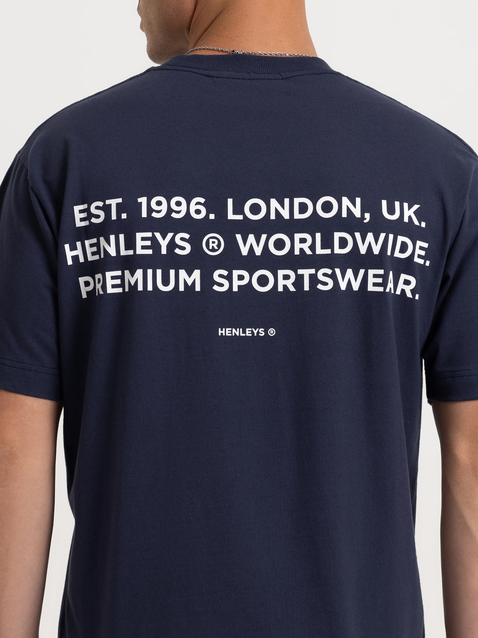 Team Spirit T-Shirt in Navy Blue