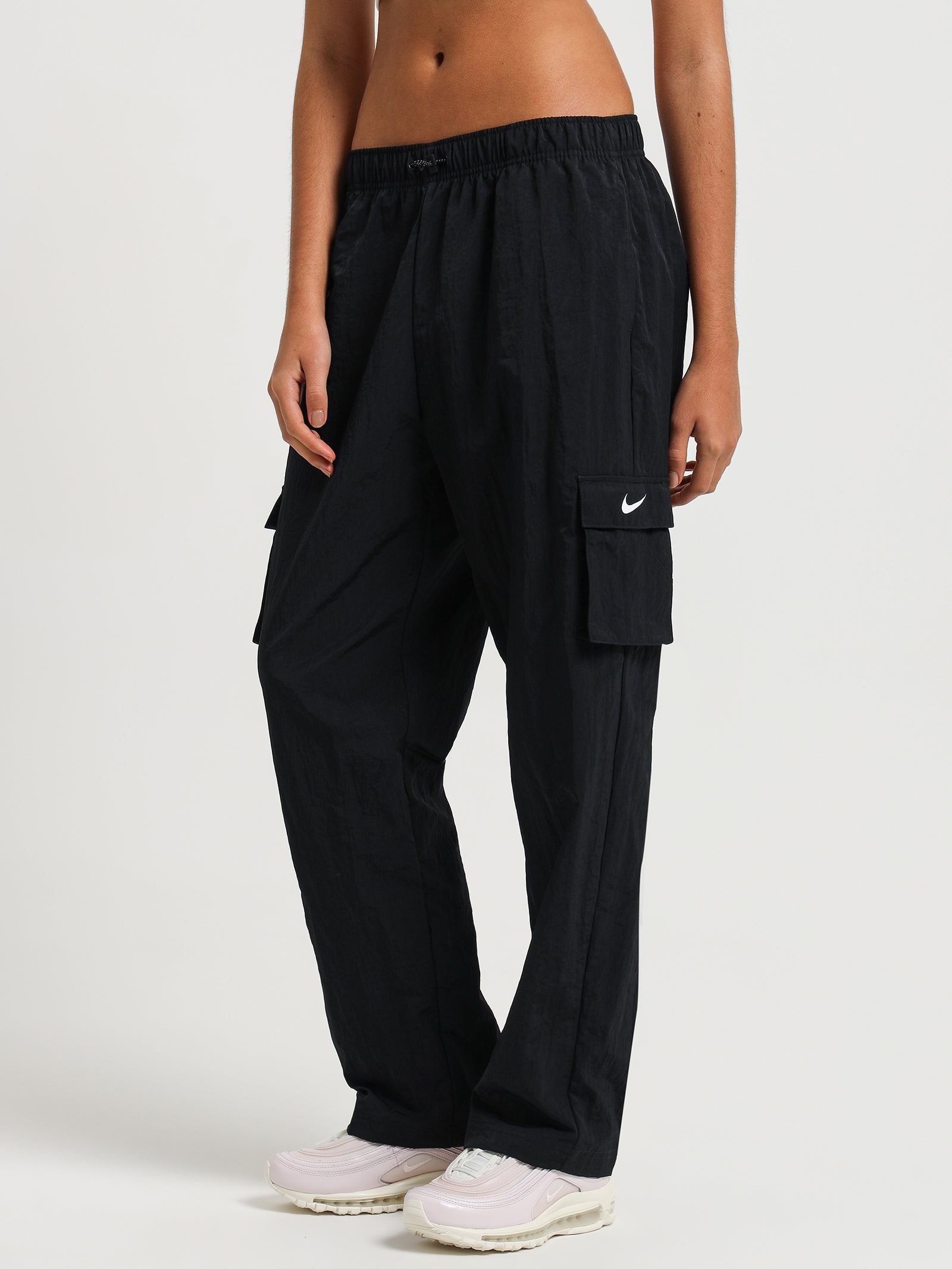 Sportswear Essentials Woven Cargo Pants