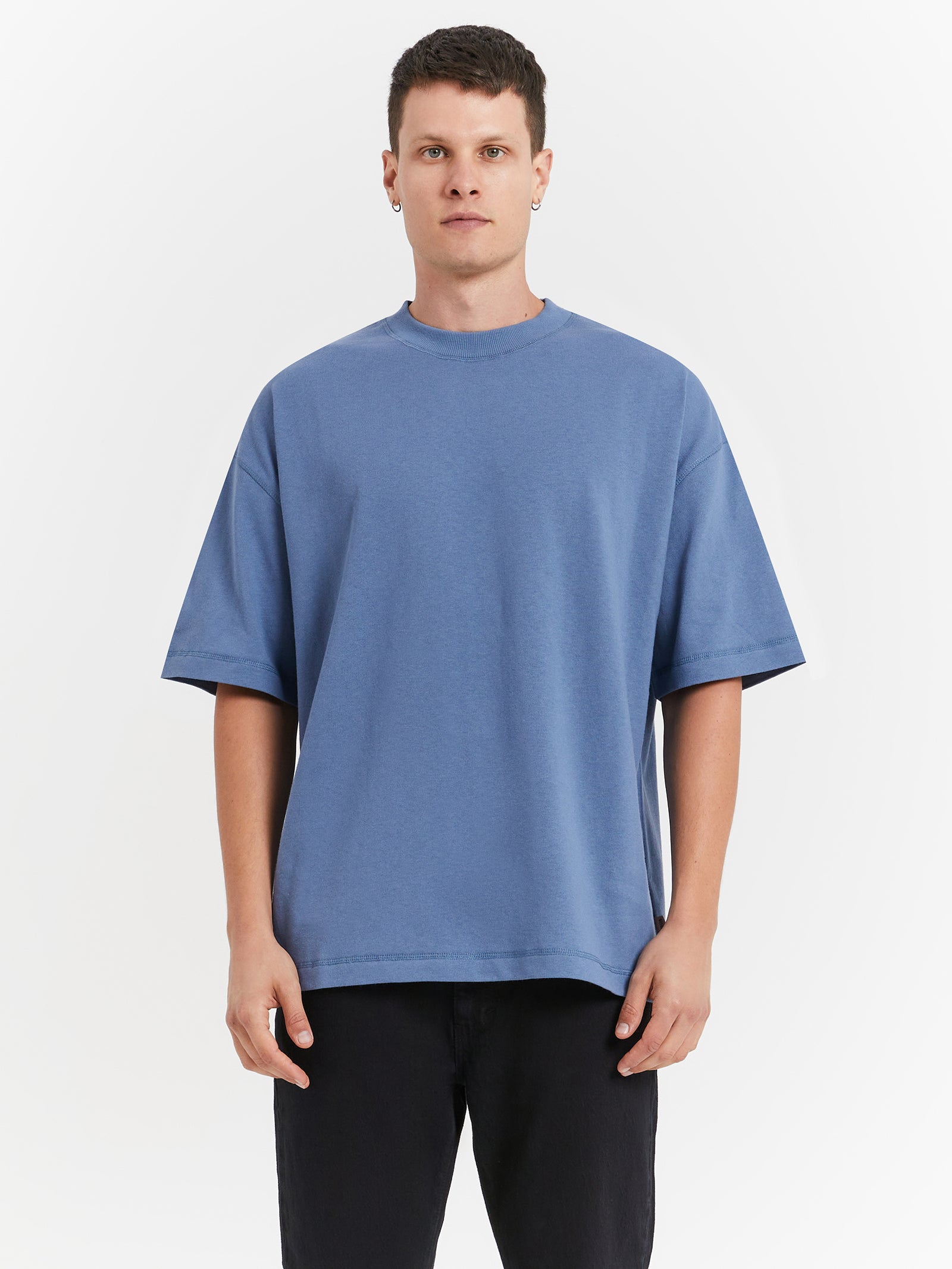 Cartel Classic T-Shirt in Deep Blue