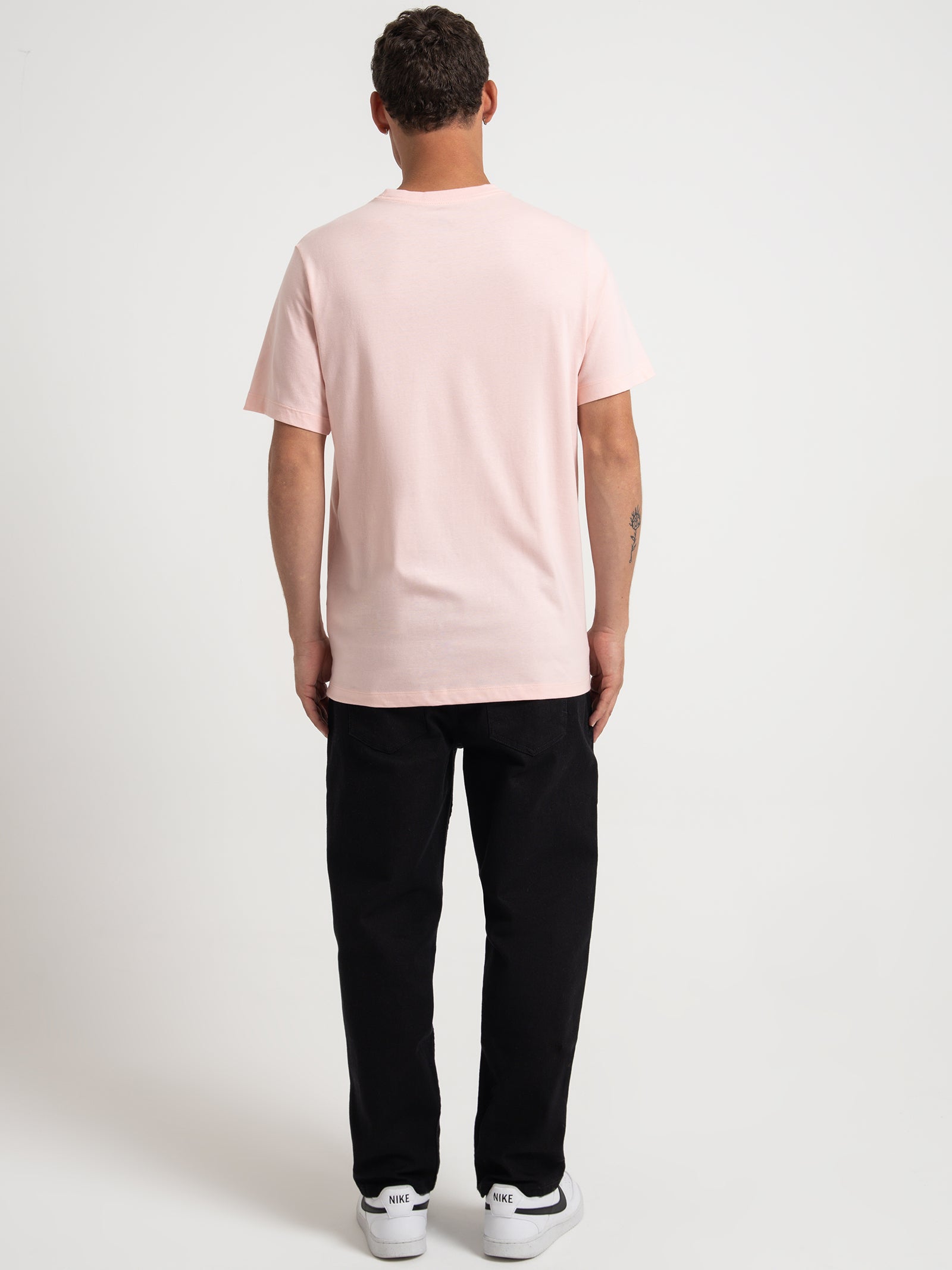 Sportswear Club T-Shirt in Pink Bloom