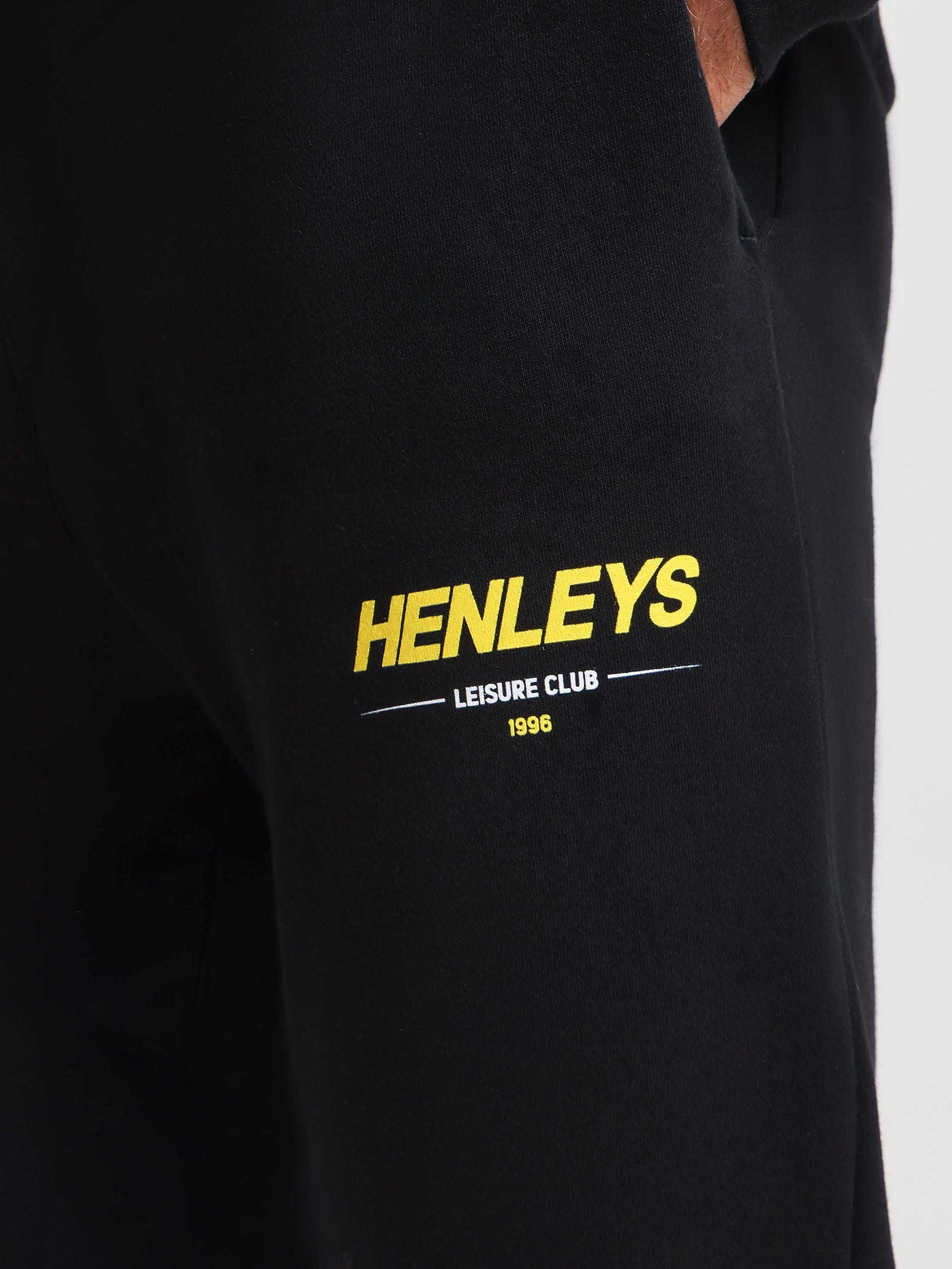 Membership Trackpants in Black