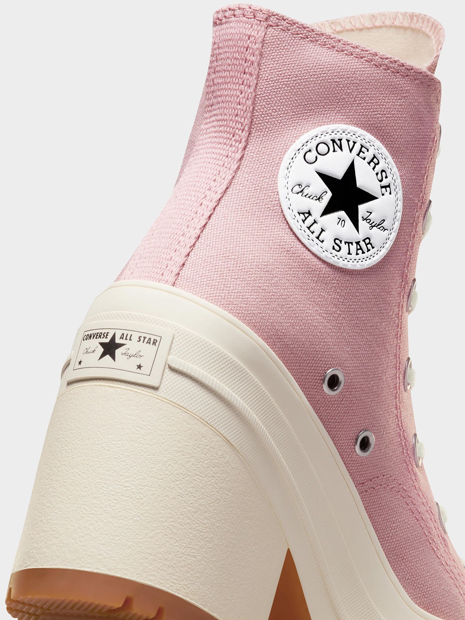 Womens Chuck Taylor 70 De Luxe Heel Sneakers