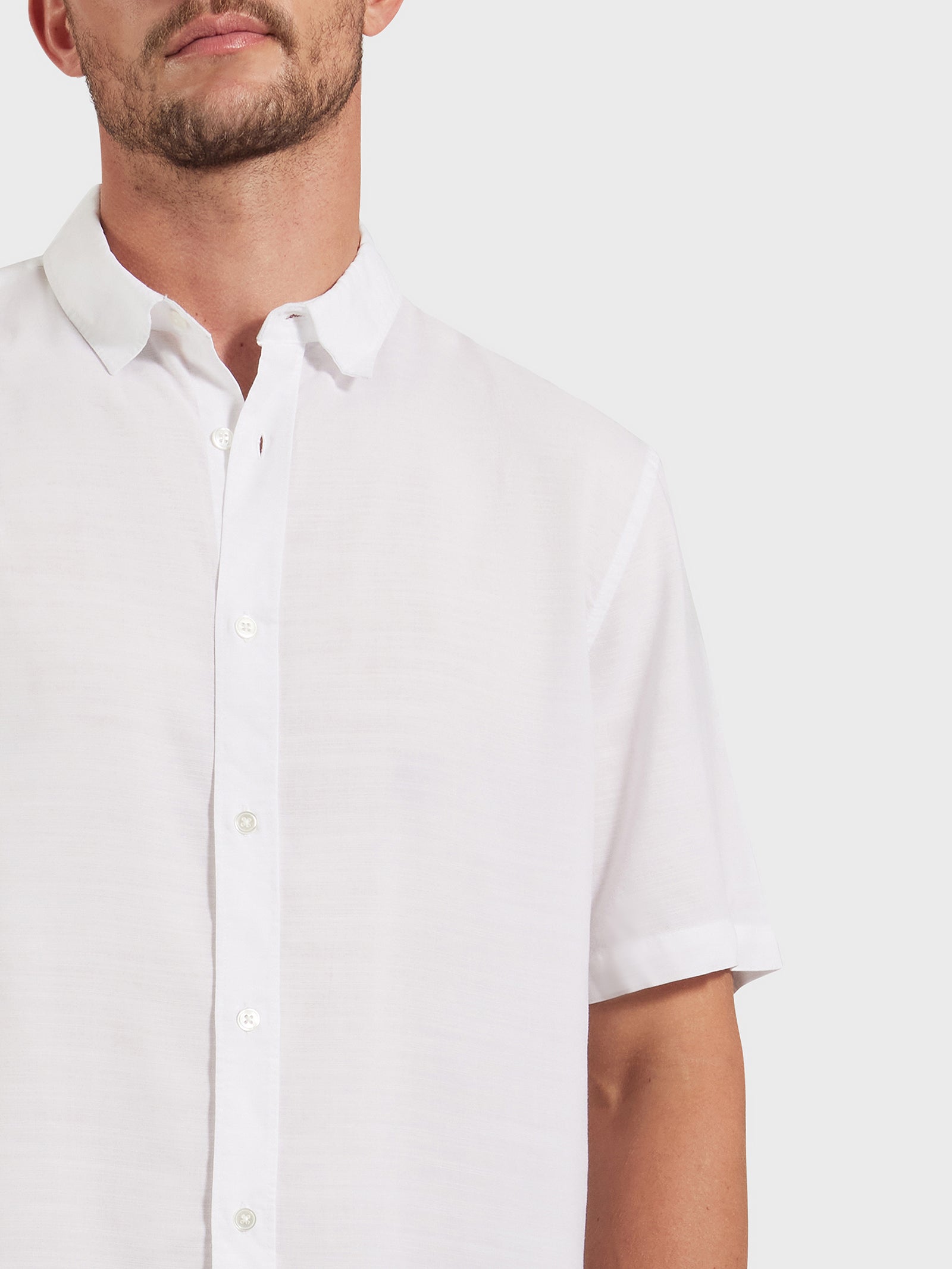 Stevens Short Sleeve Shirt in White