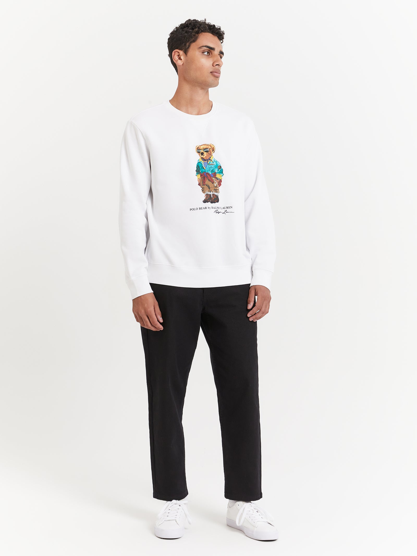 Outdoor Bear Crew Sweat in Coastal Beige