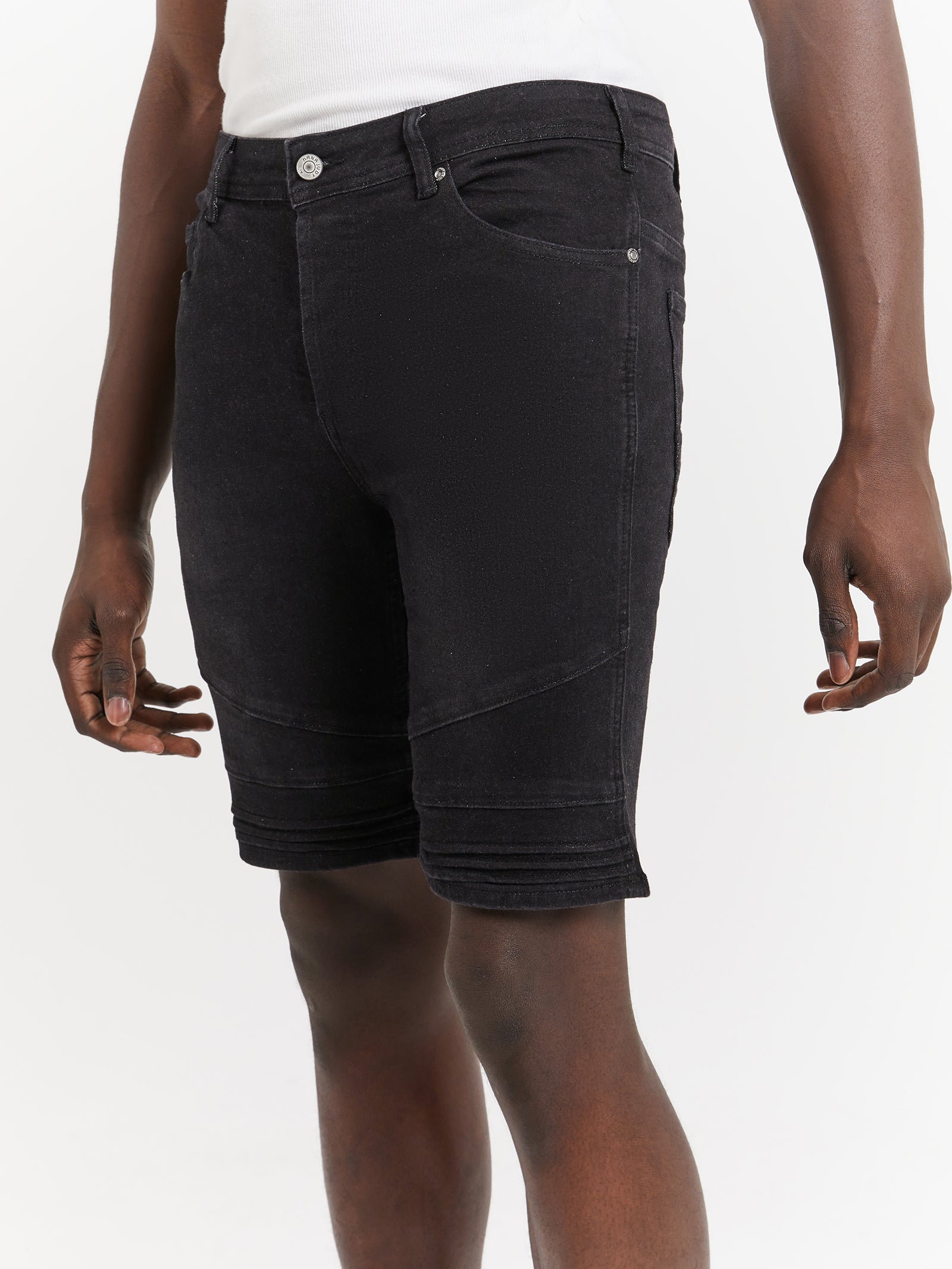 Maverick Shorts in Black Stone