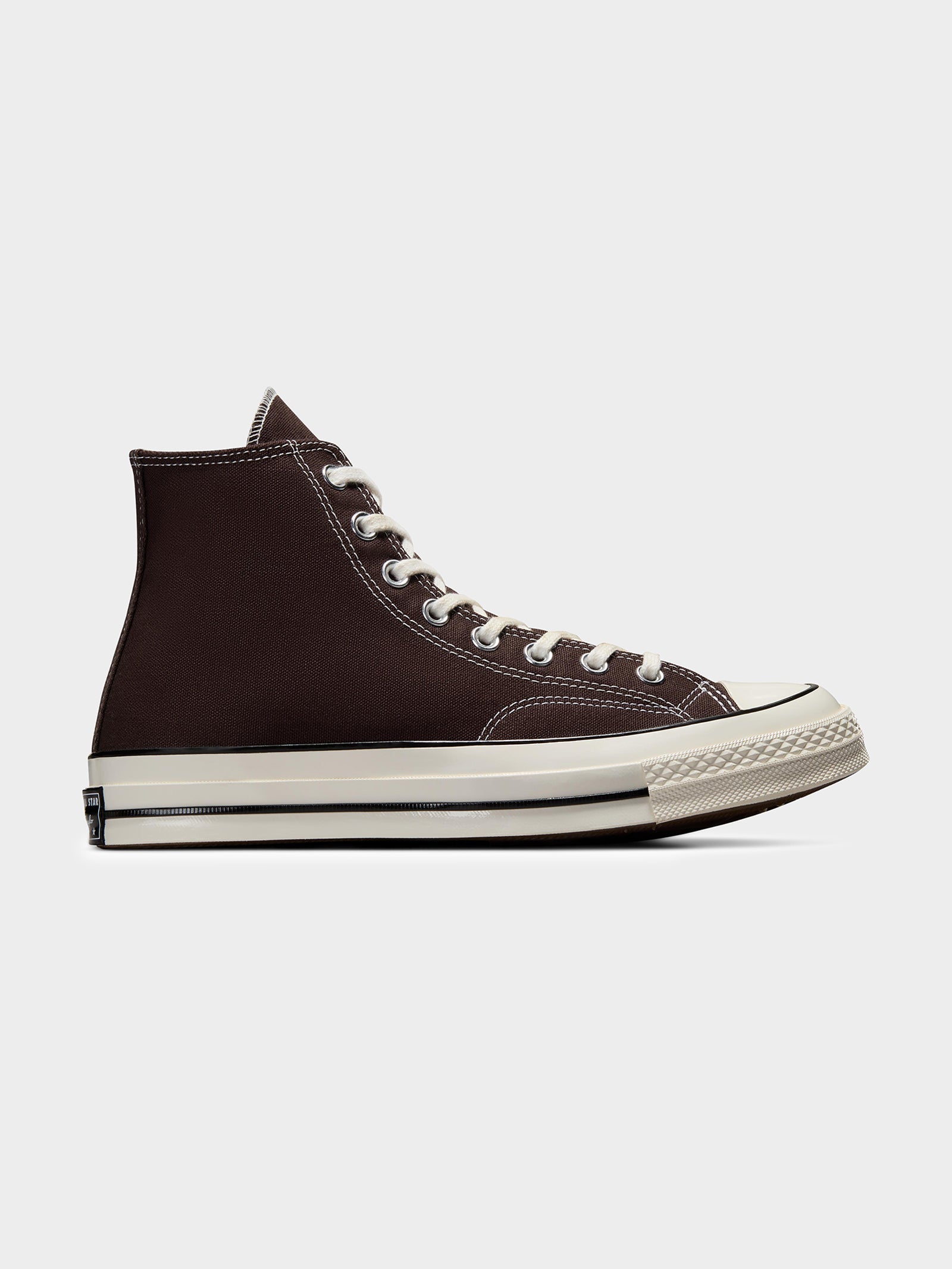 Unisex Chuck 70 High Sneakers in Dark Root Egret & Black