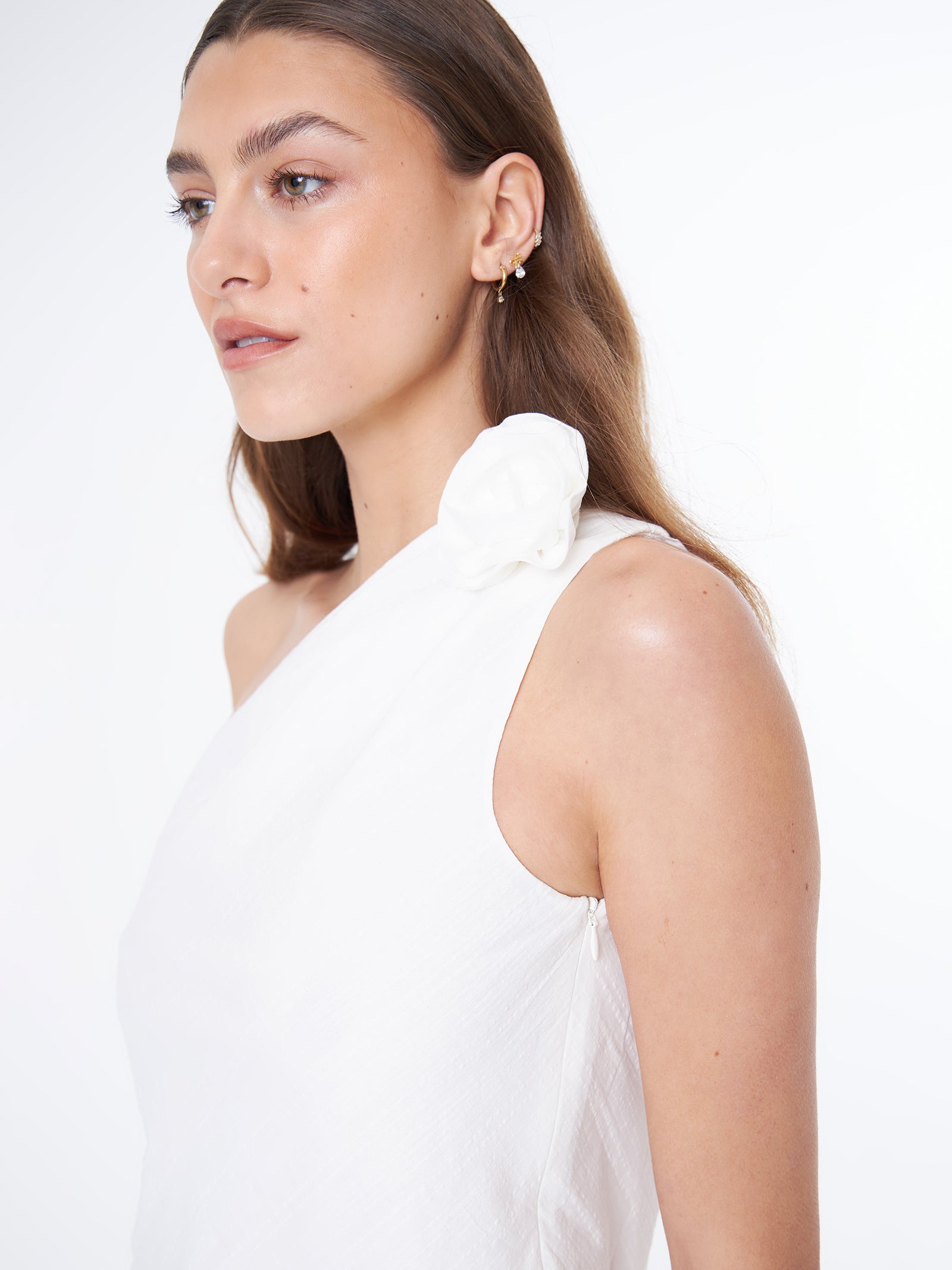 Pryia One-Shoulder Top