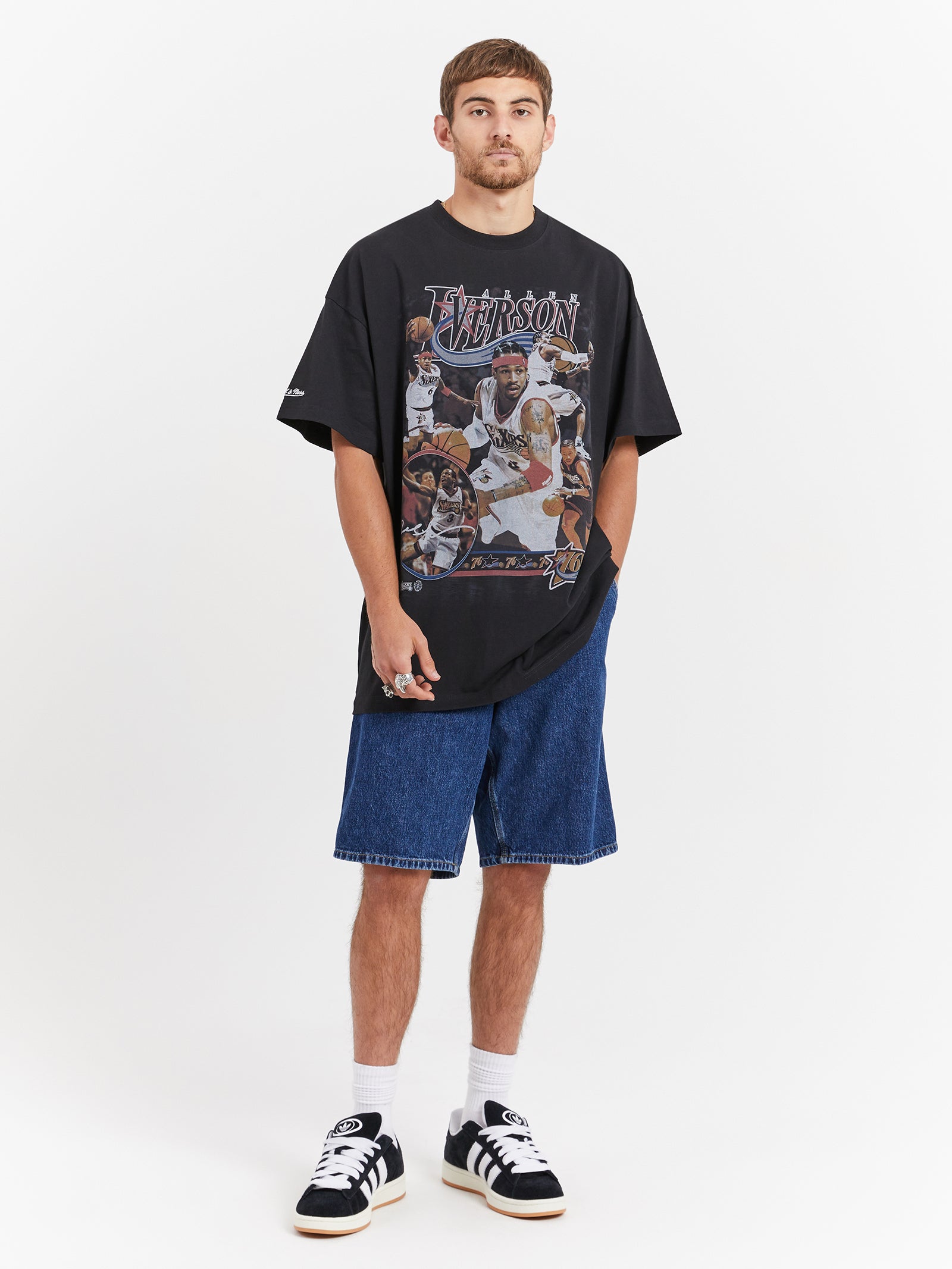 Iverson Photo T-Shirt in Faded Black