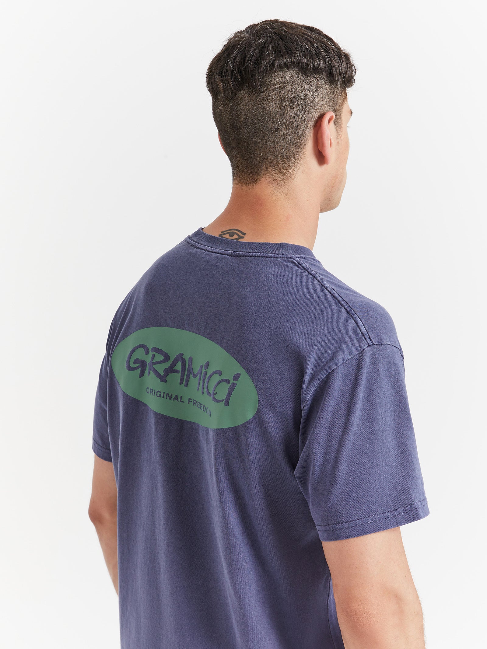 Original Freedom Oval T-Shirt in Navy Pigment