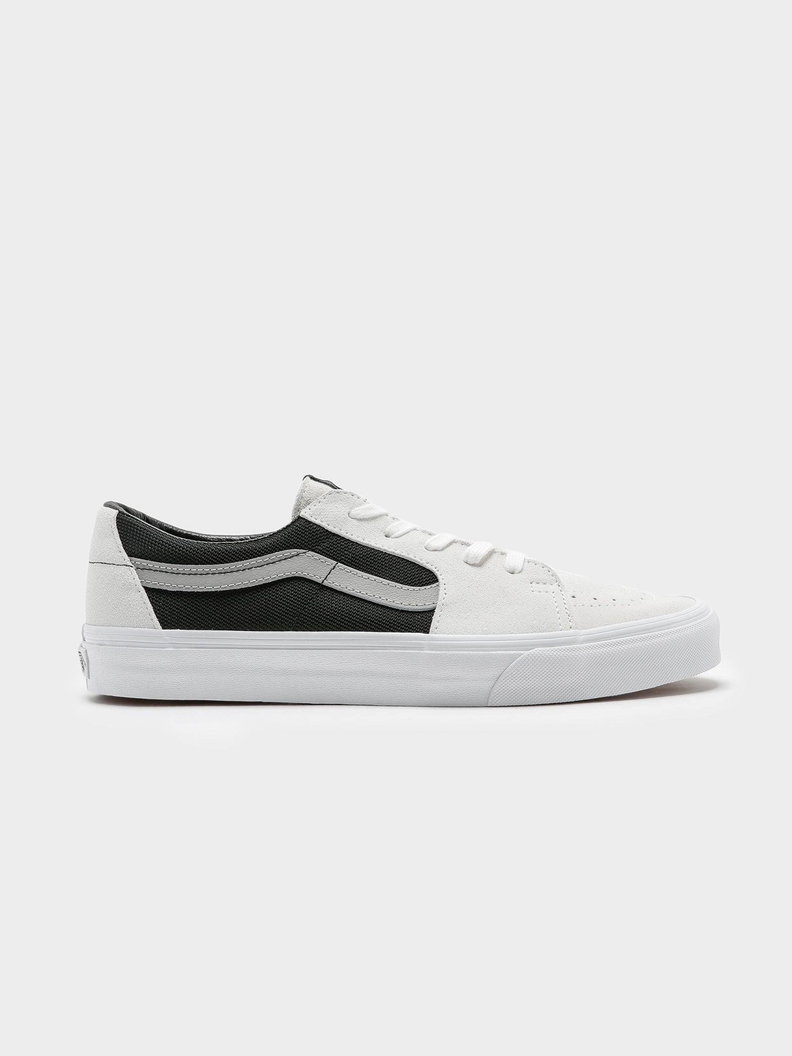 Unisex Sk8 Low Two Tone Sneakers in White & Black