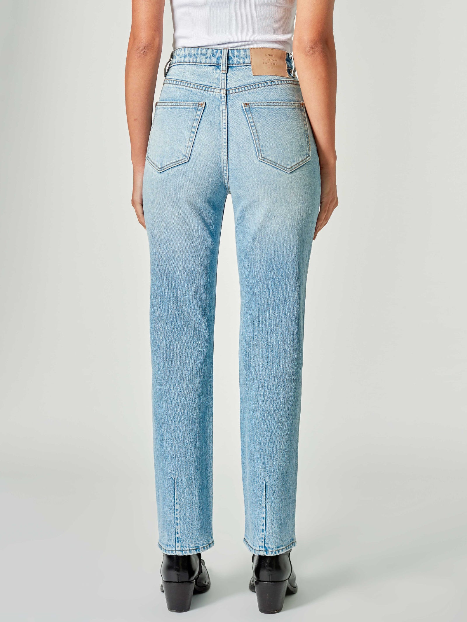 Nico Straight Jeans in Passenger Vintage Blue