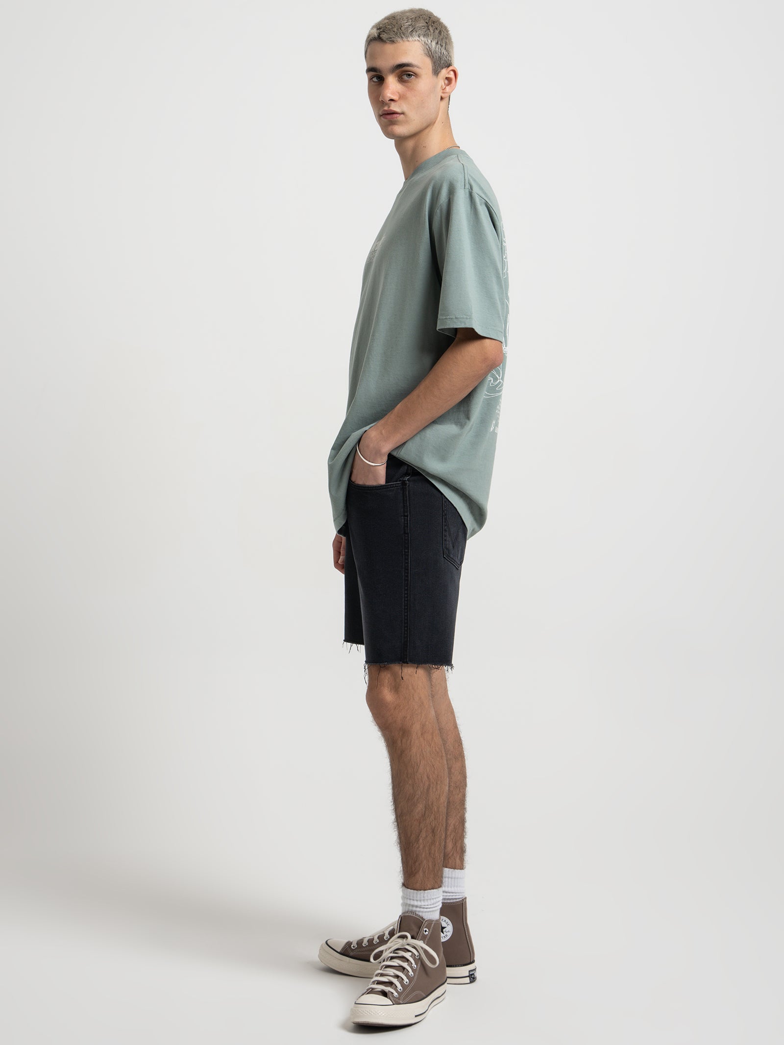 Shroom Fields Slacker T-Shirt in Jade Green