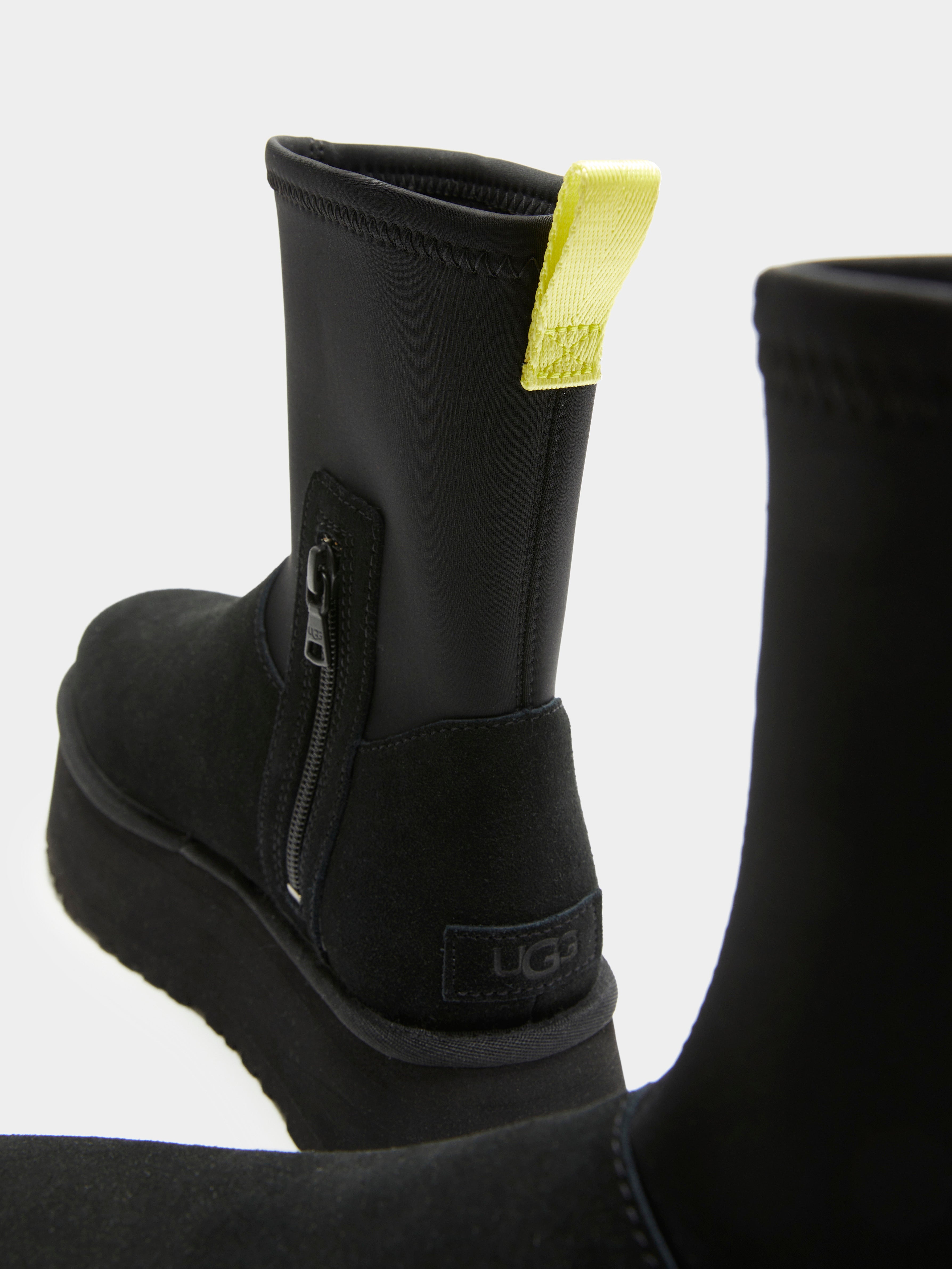 Womens Classic Dipper Sock Boots in Black