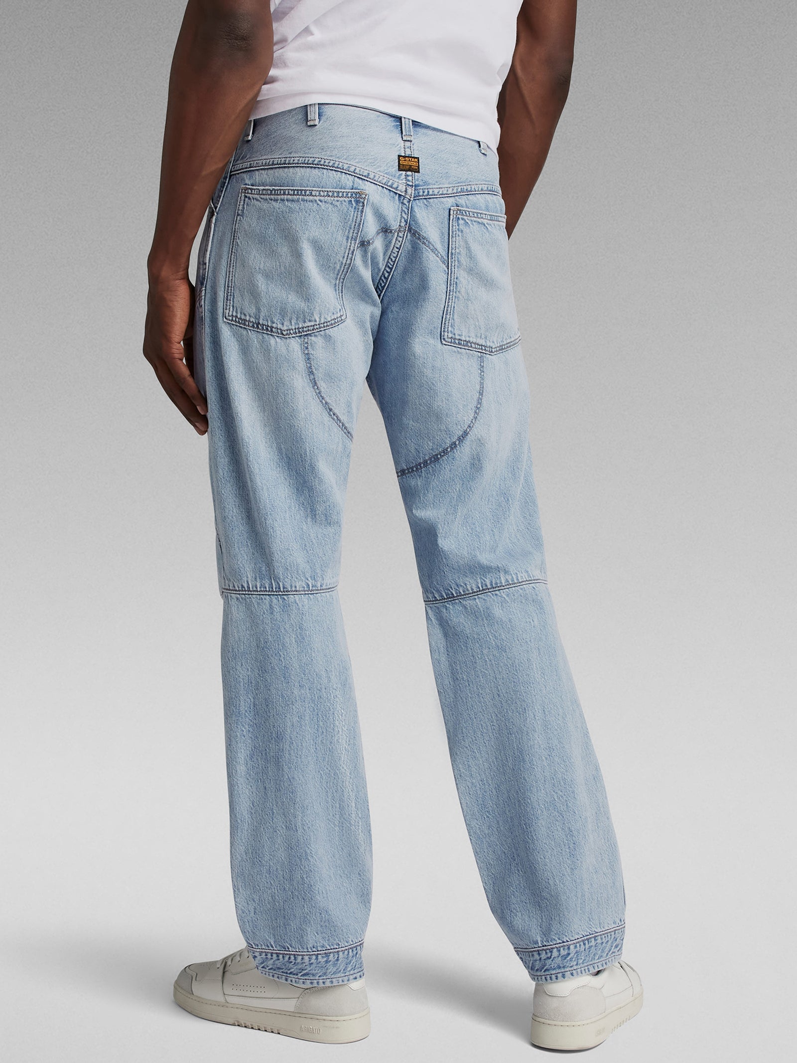 5620 3D Regular Jean