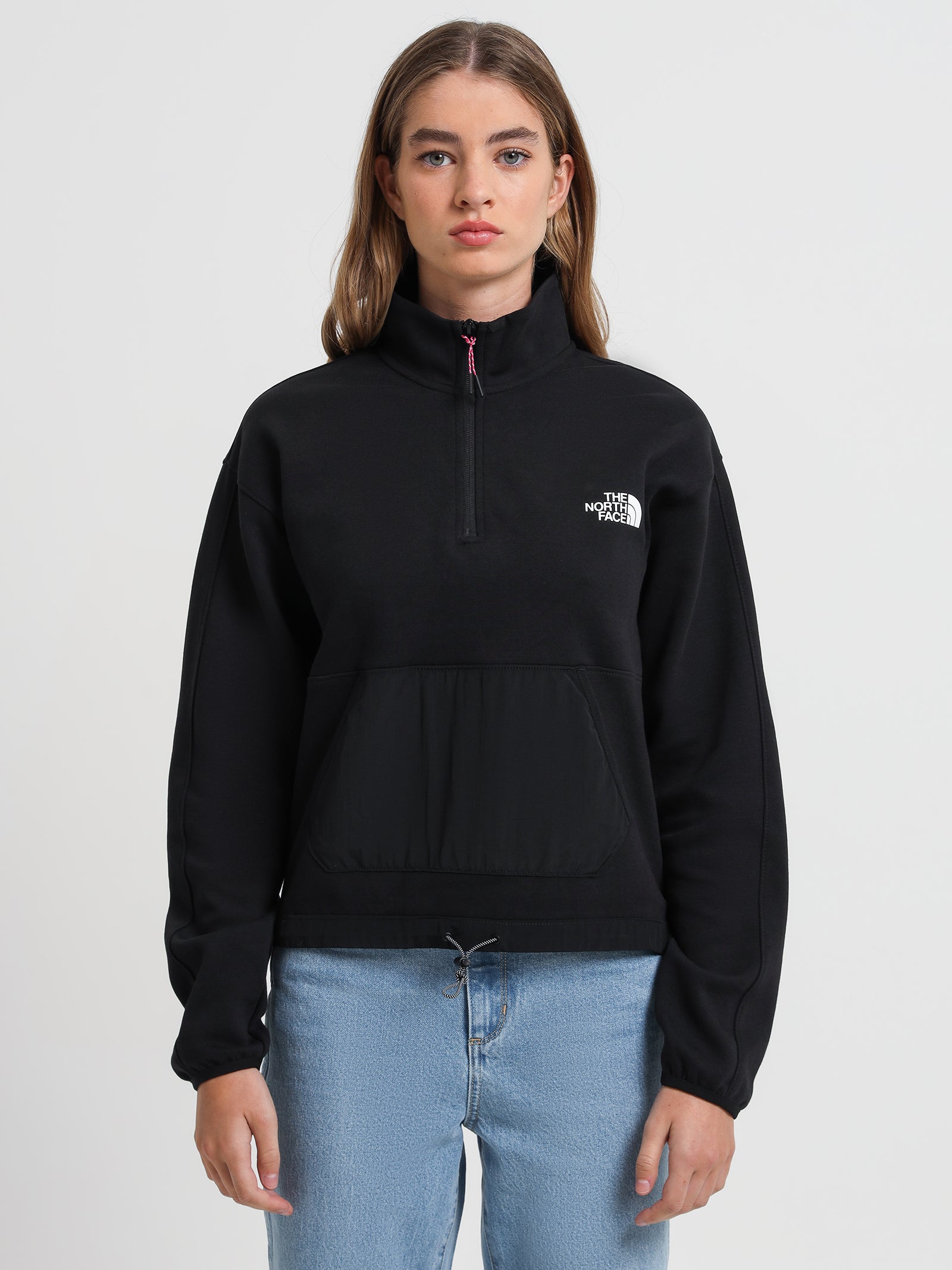 Tech Pullover in TNF Black