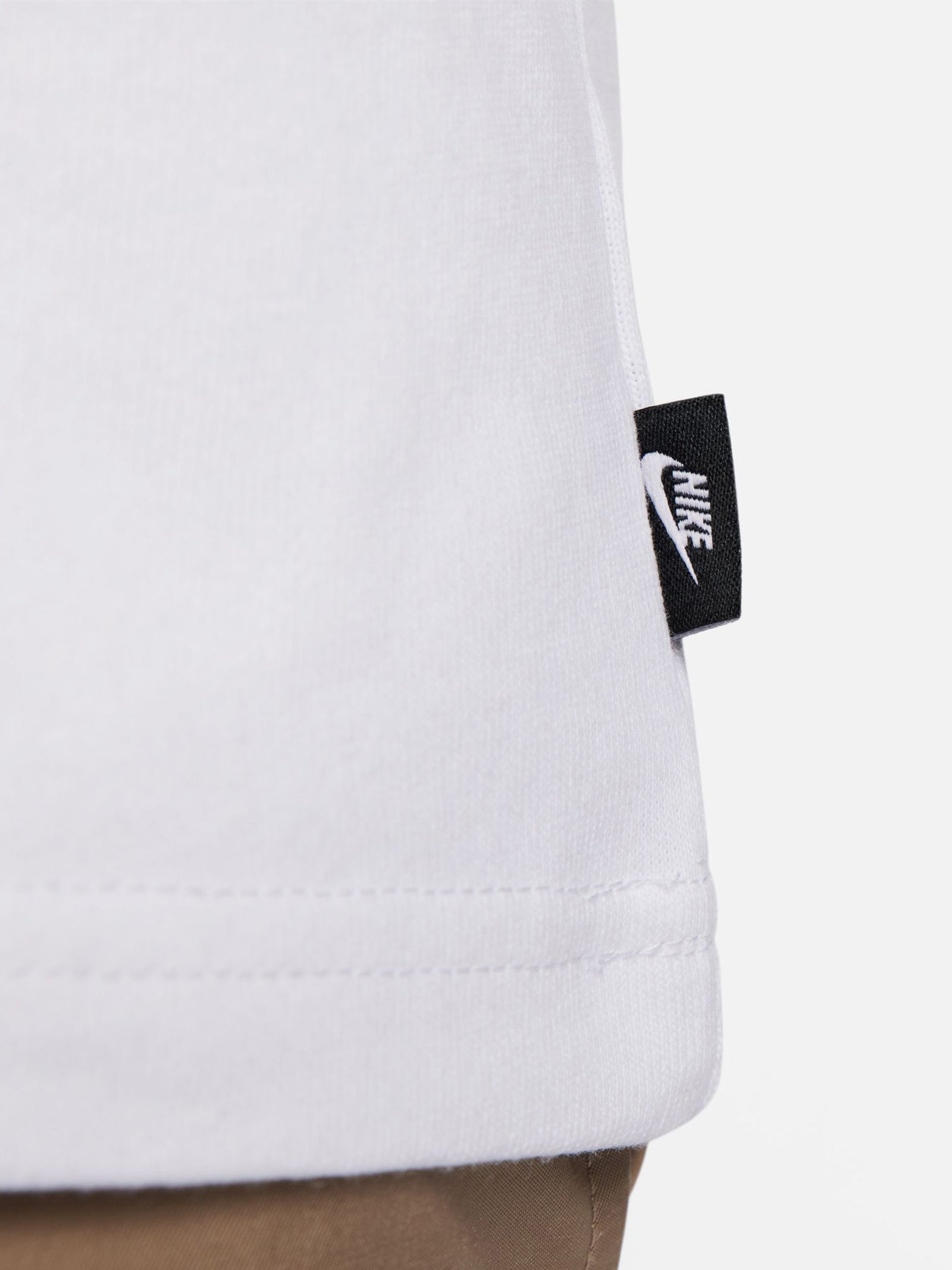 Sportswear Premium Essentials T-Shirt in White