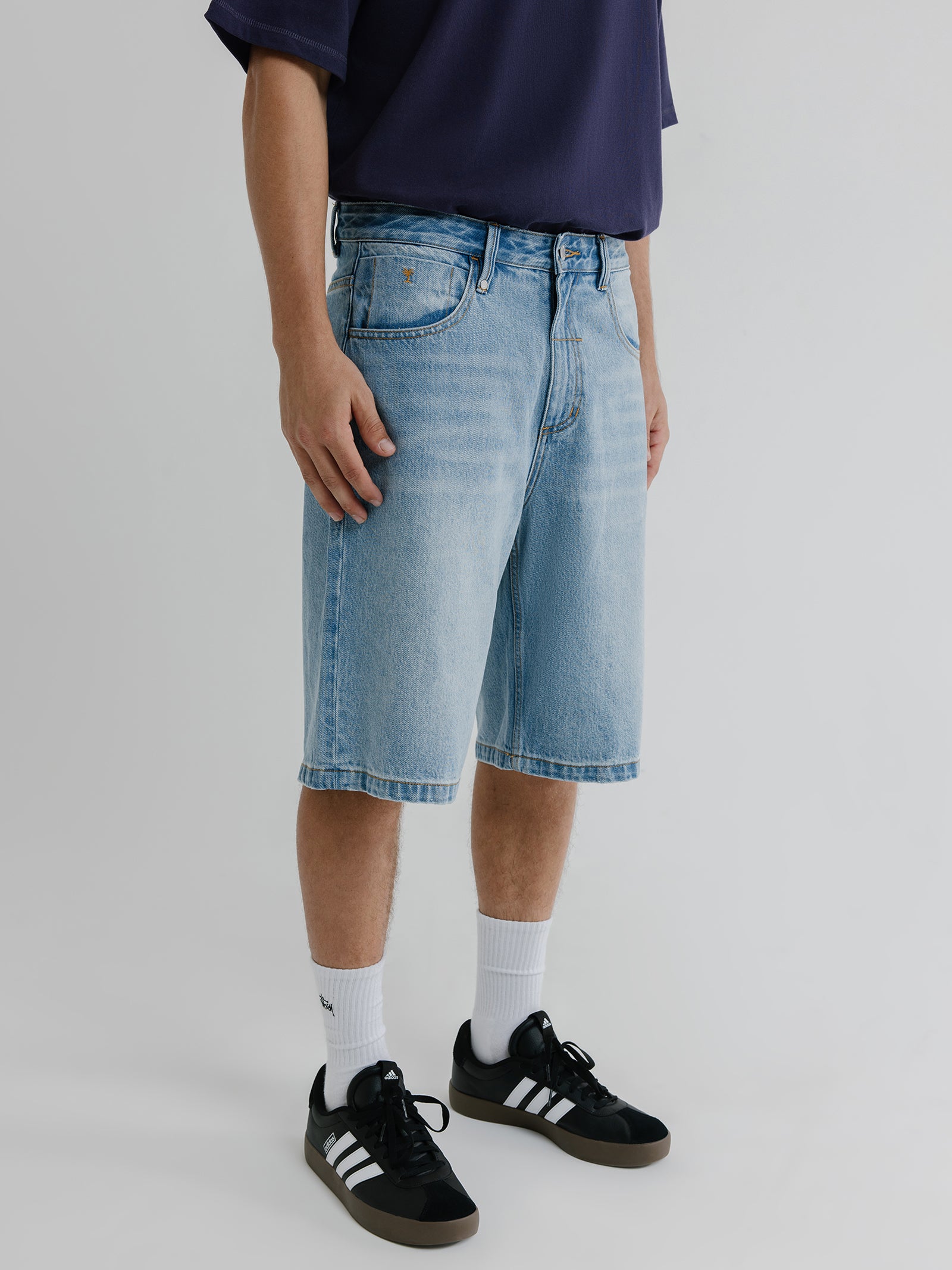 Big Slacker Lifted Embro Shorts