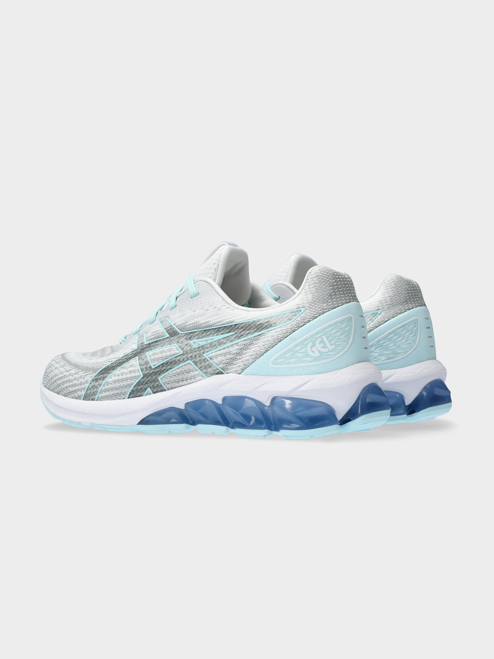 Womens Gel-Quantum 18 Sneakers in White & Aqua