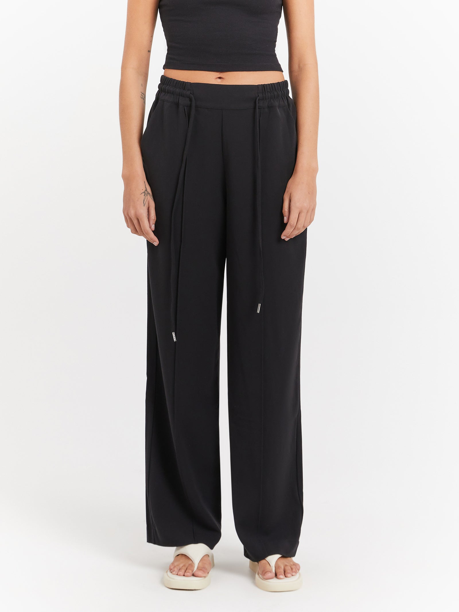 Macy Woven Pants in Black